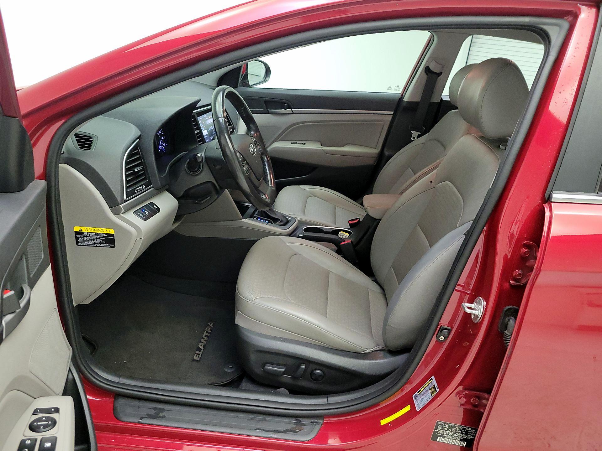 Thumbnail: 2017 Hyundai Elantra - 11