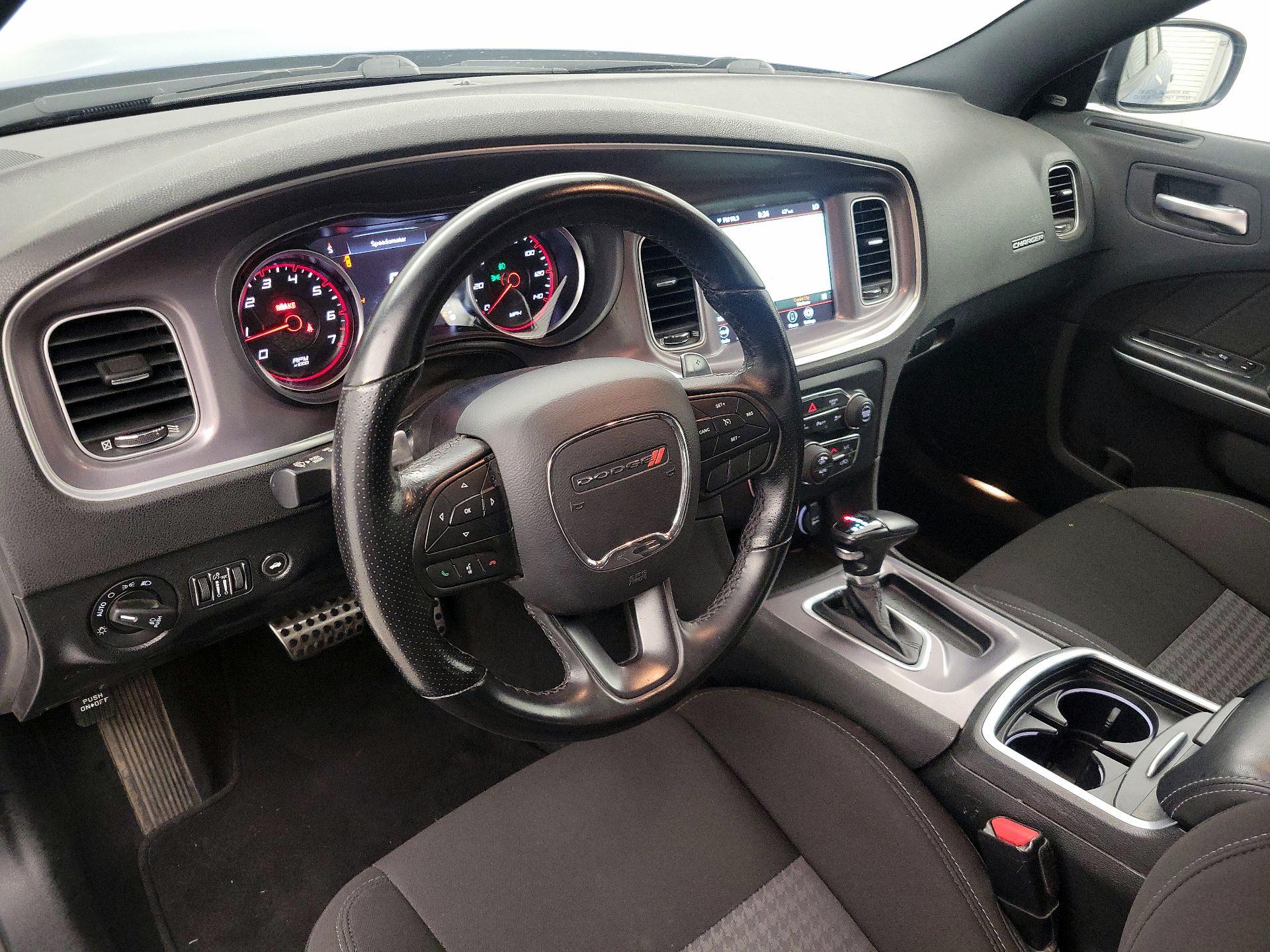 Thumbnail: 2022 Dodge Charger - 9