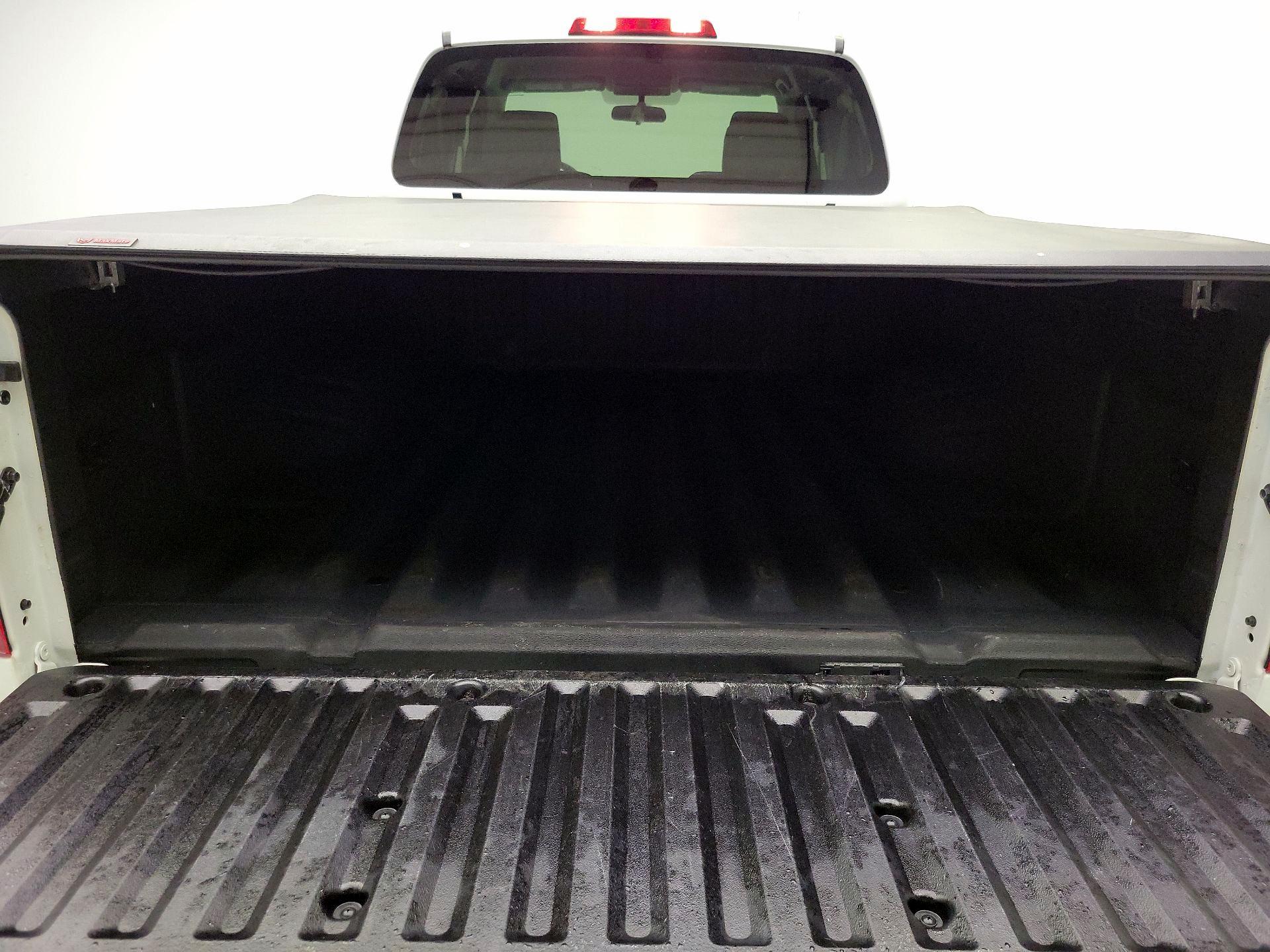 Thumbnail: 2019 Nissan Frontier - 18