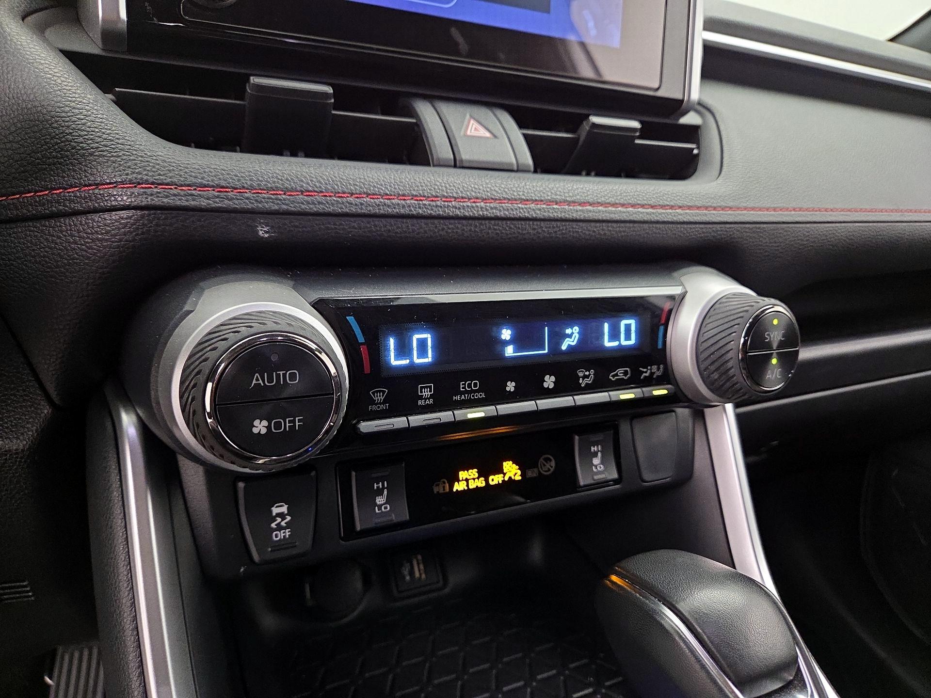 Thumbnail: 2025 Toyota RAV4 - 16