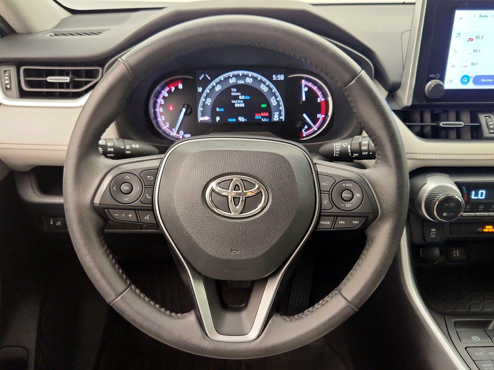 Thumbnail: 2023 Toyota RAV4 - 10