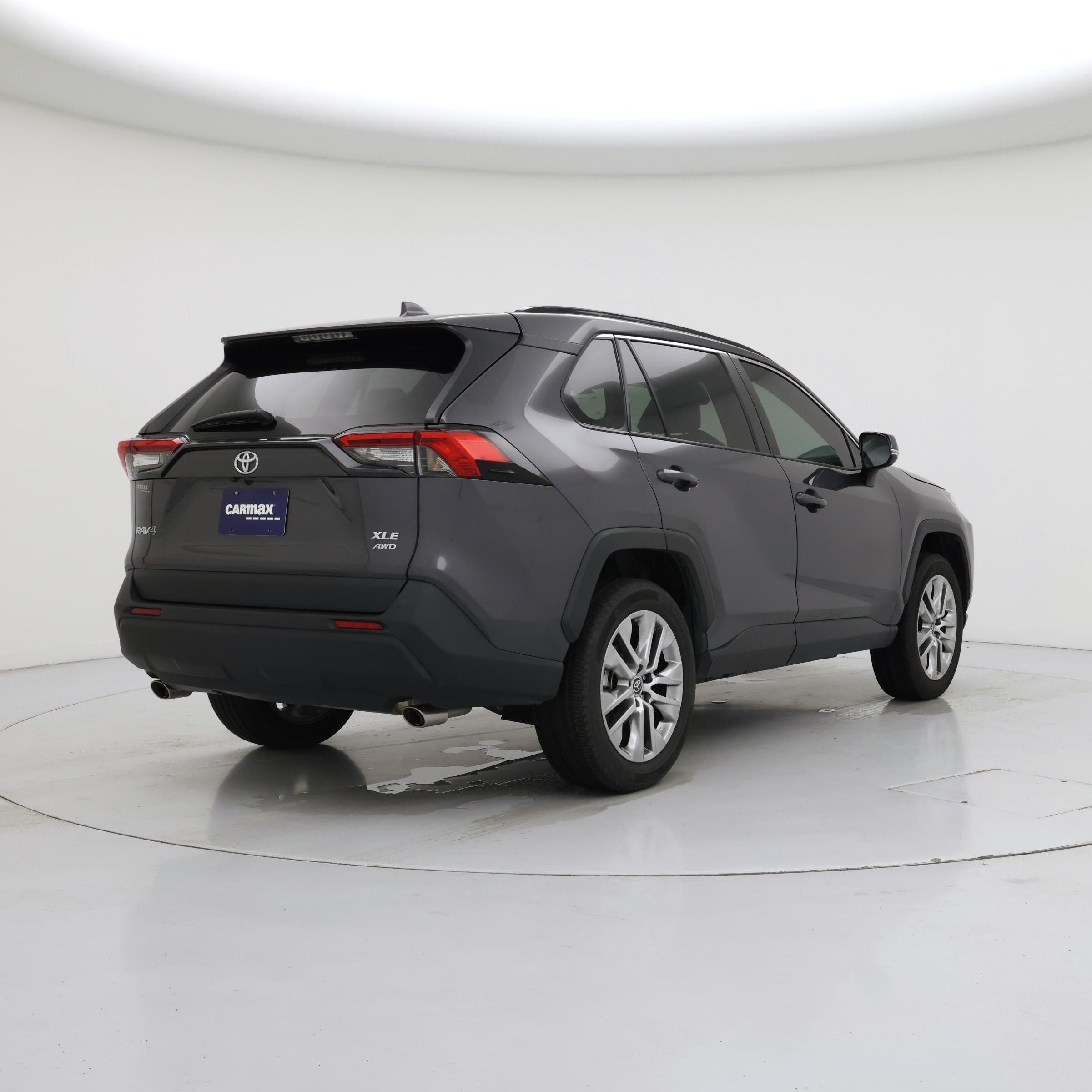 Thumbnail: 2023 Toyota RAV4 - 8