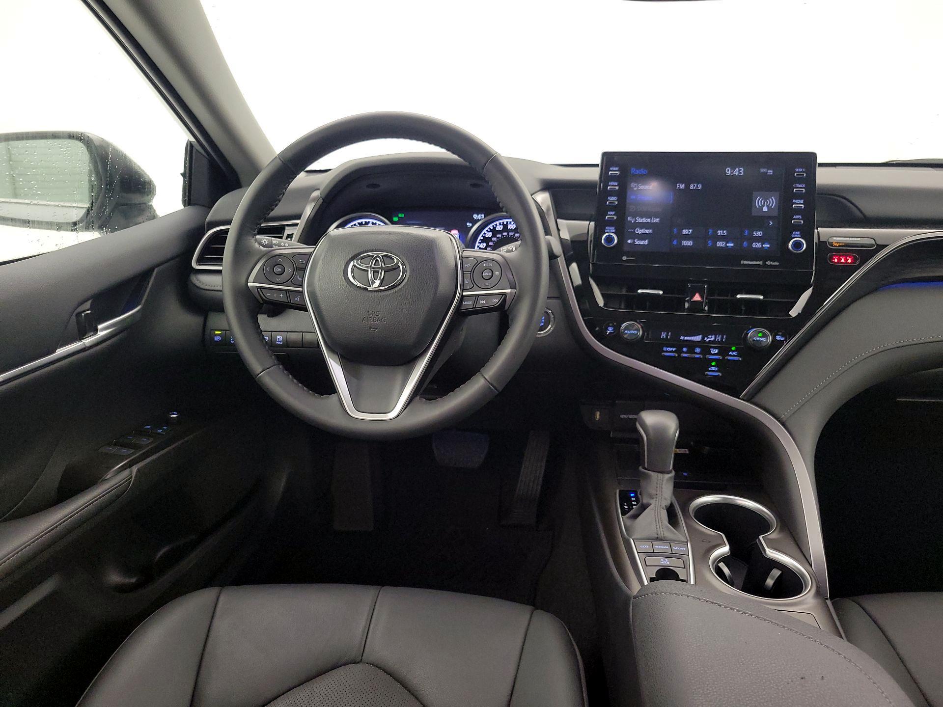 Thumbnail: 2024 Toyota Camry - 10