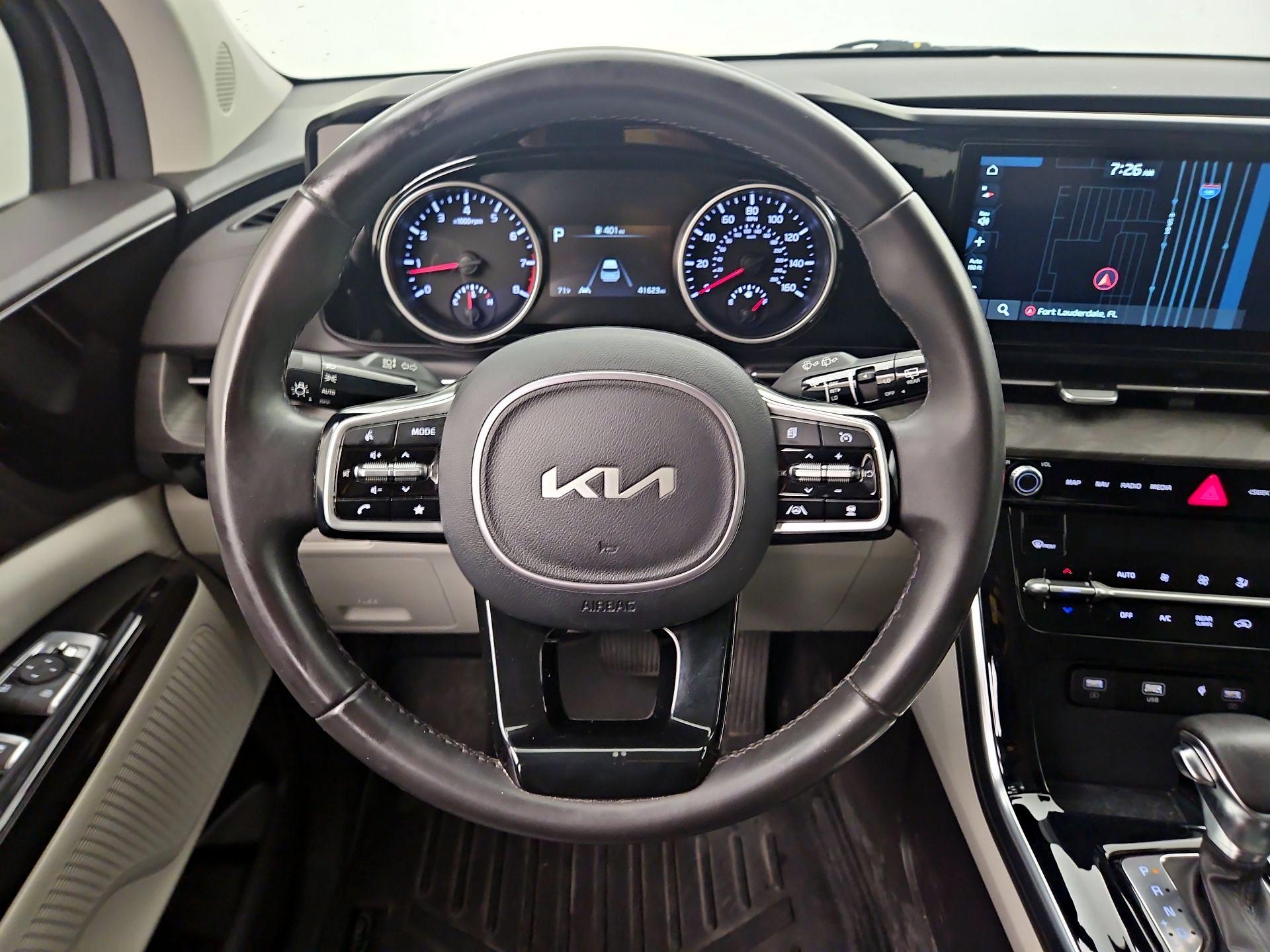 Thumbnail: 2024 Kia Carnival - 10