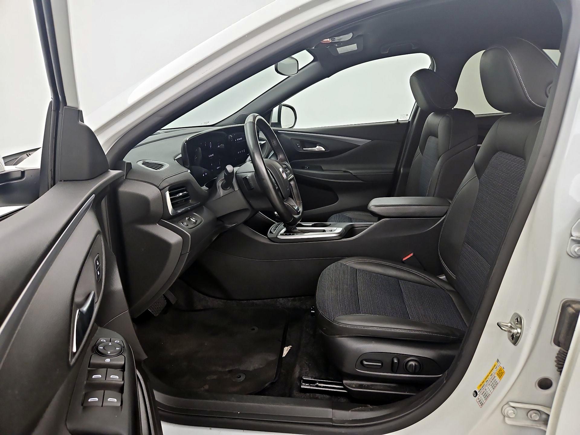 Thumbnail: 2024 Buick Envista - 11