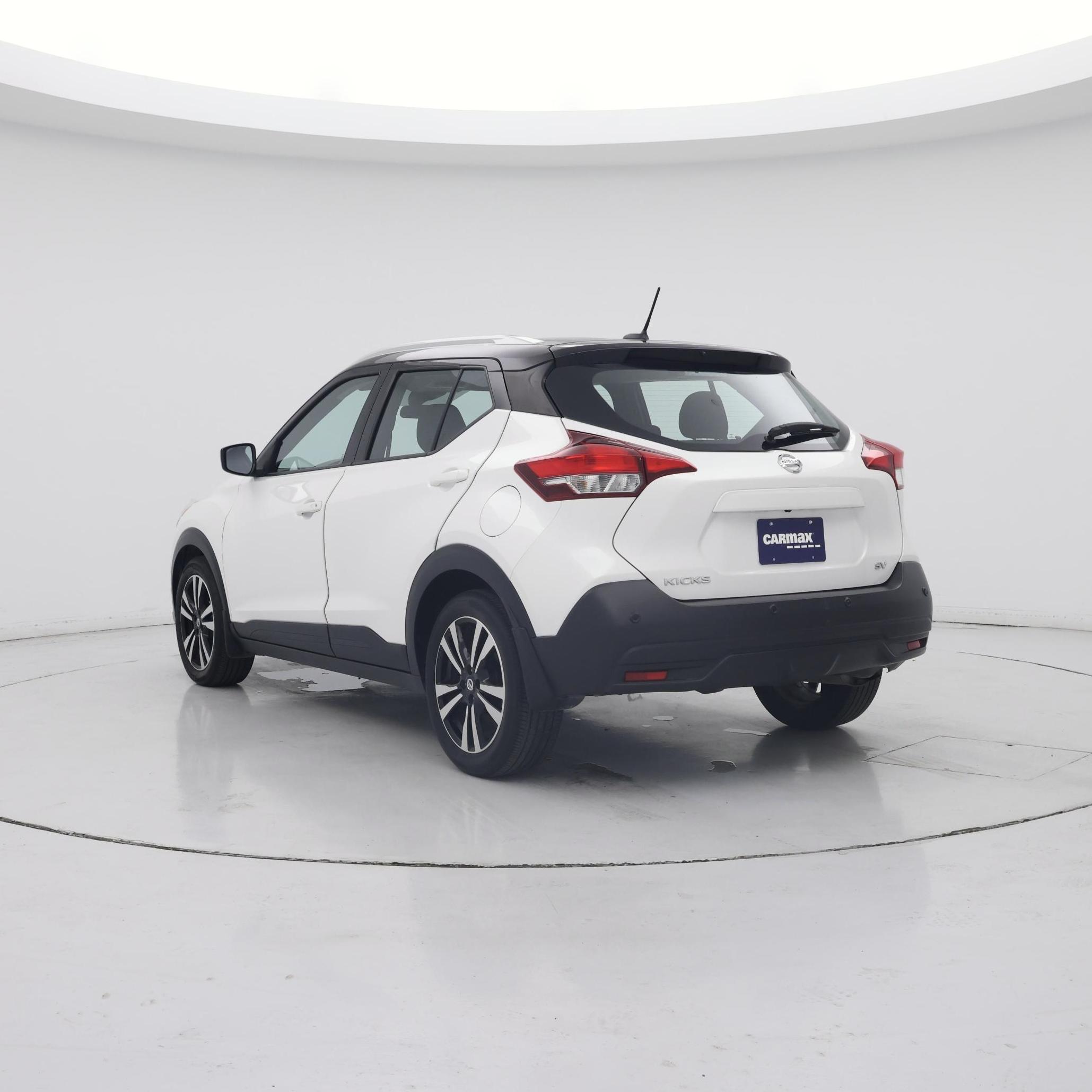 Thumbnail: 2020 Nissan Kicks - 2