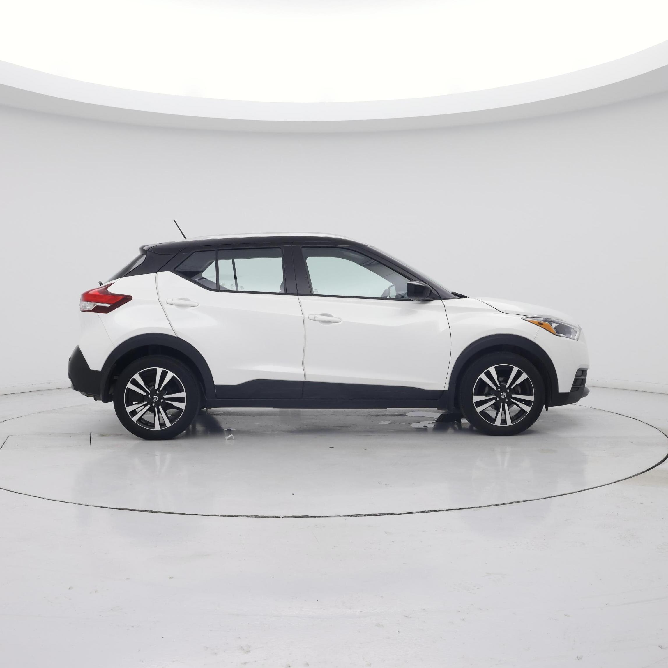 Thumbnail: 2020 Nissan Kicks - 7