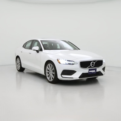 2020 Volvo S60 T6 Momentum