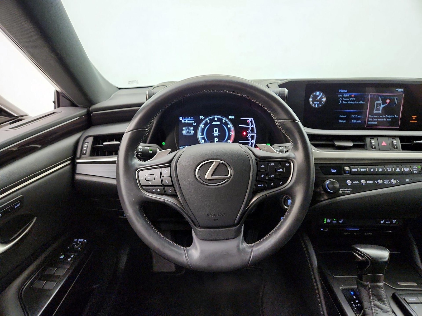 2020 Lexus ES 350 - Photo 11