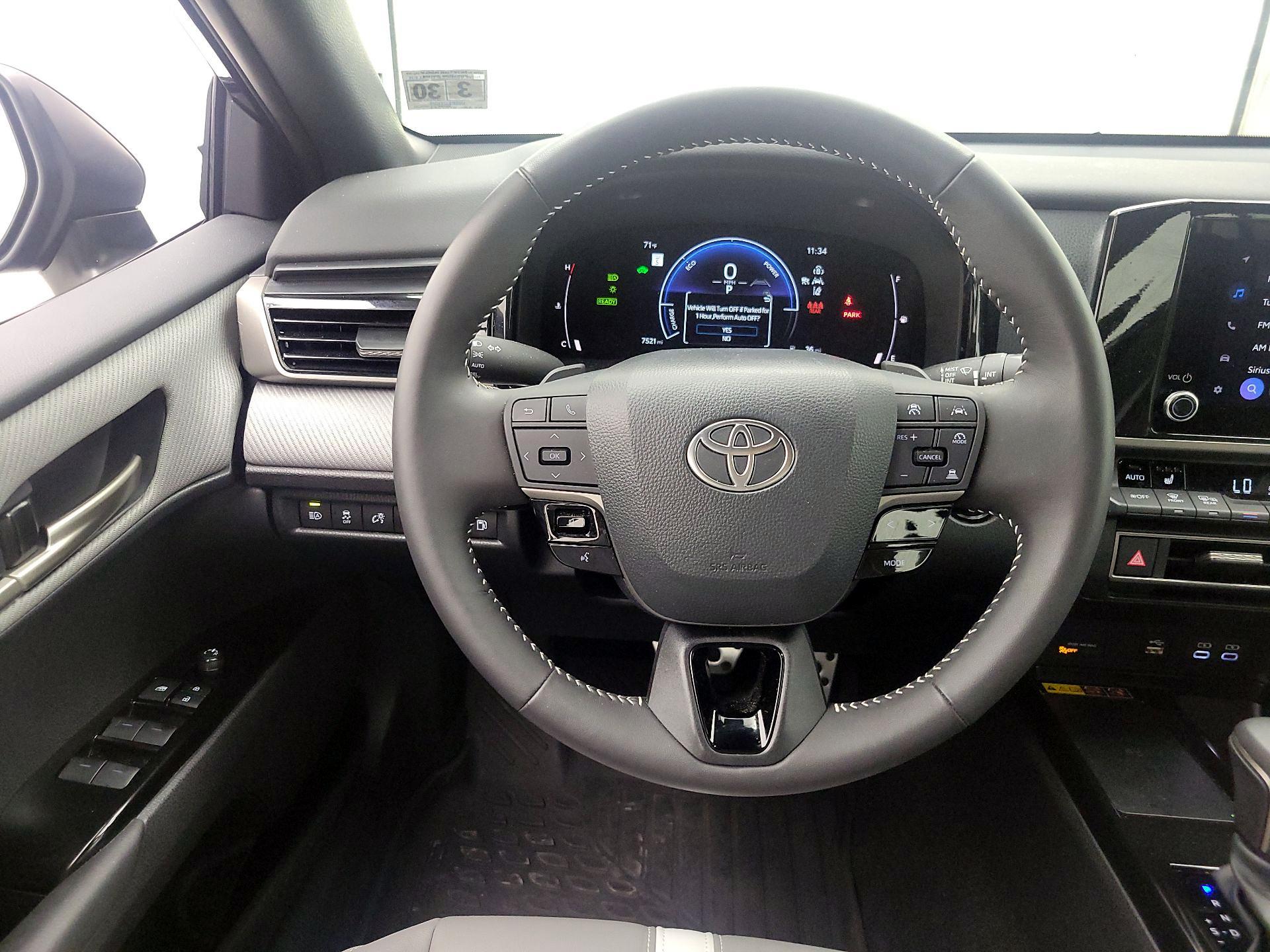 Thumbnail: 2025 Toyota Camry - 10