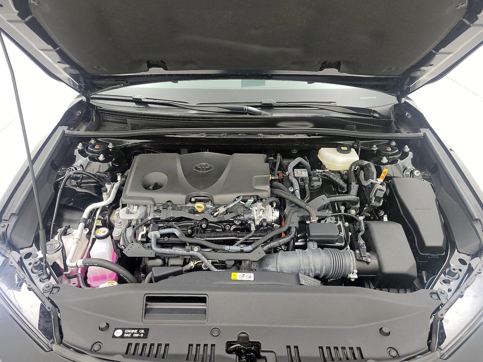 2025 Toyota Camry SE - Photo 22