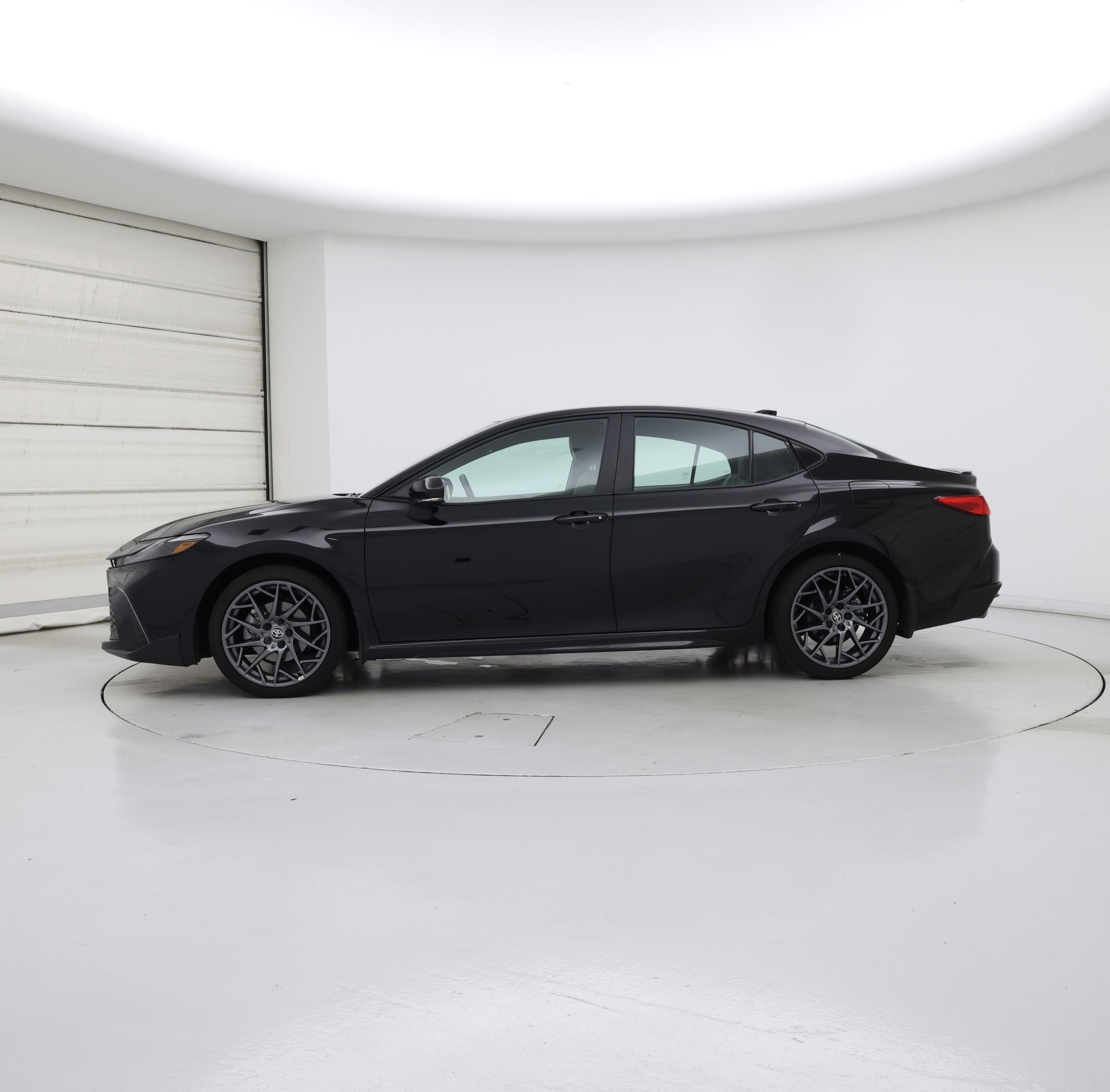 Thumbnail: 2025 Toyota Camry - 3