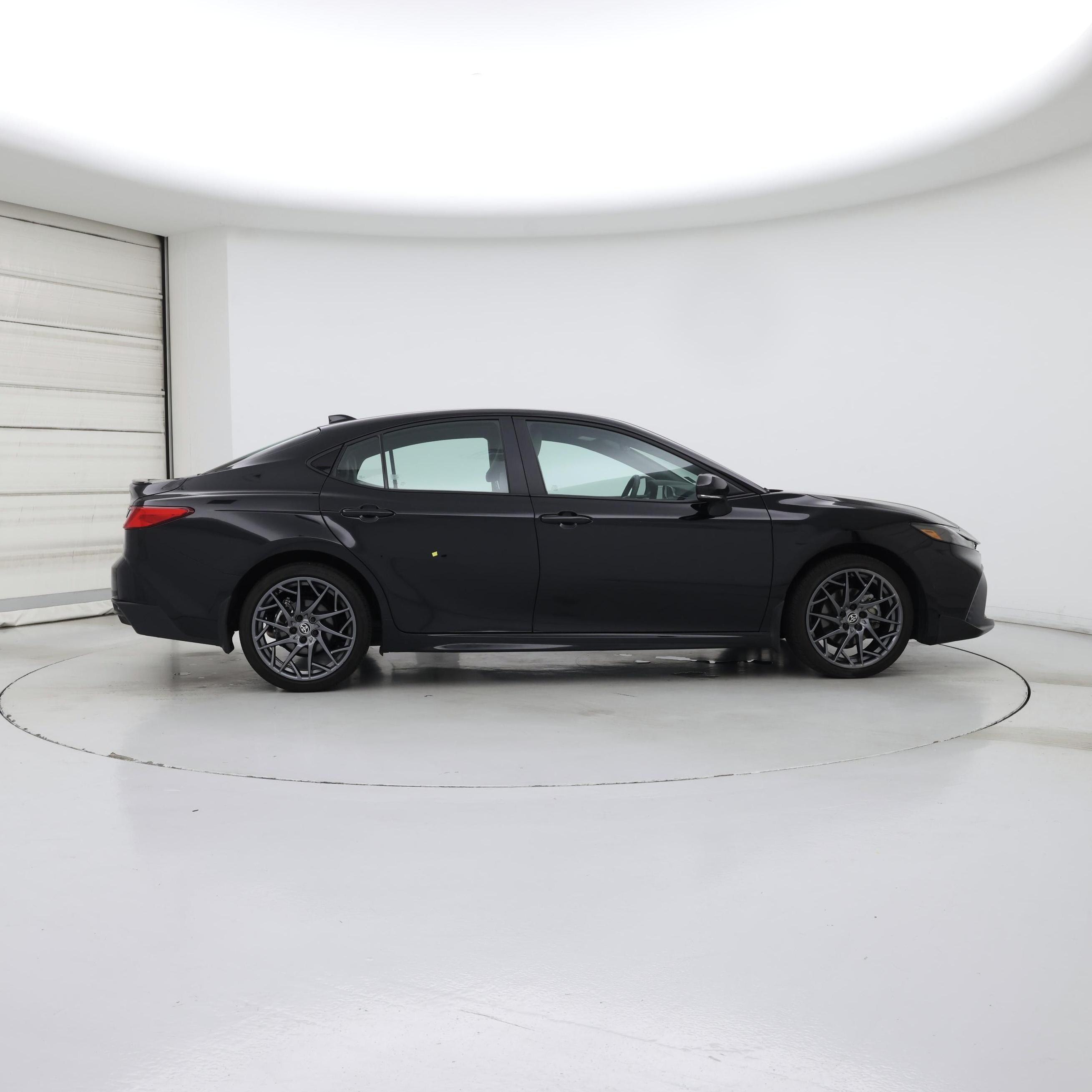 Thumbnail: 2025 Toyota Camry - 7