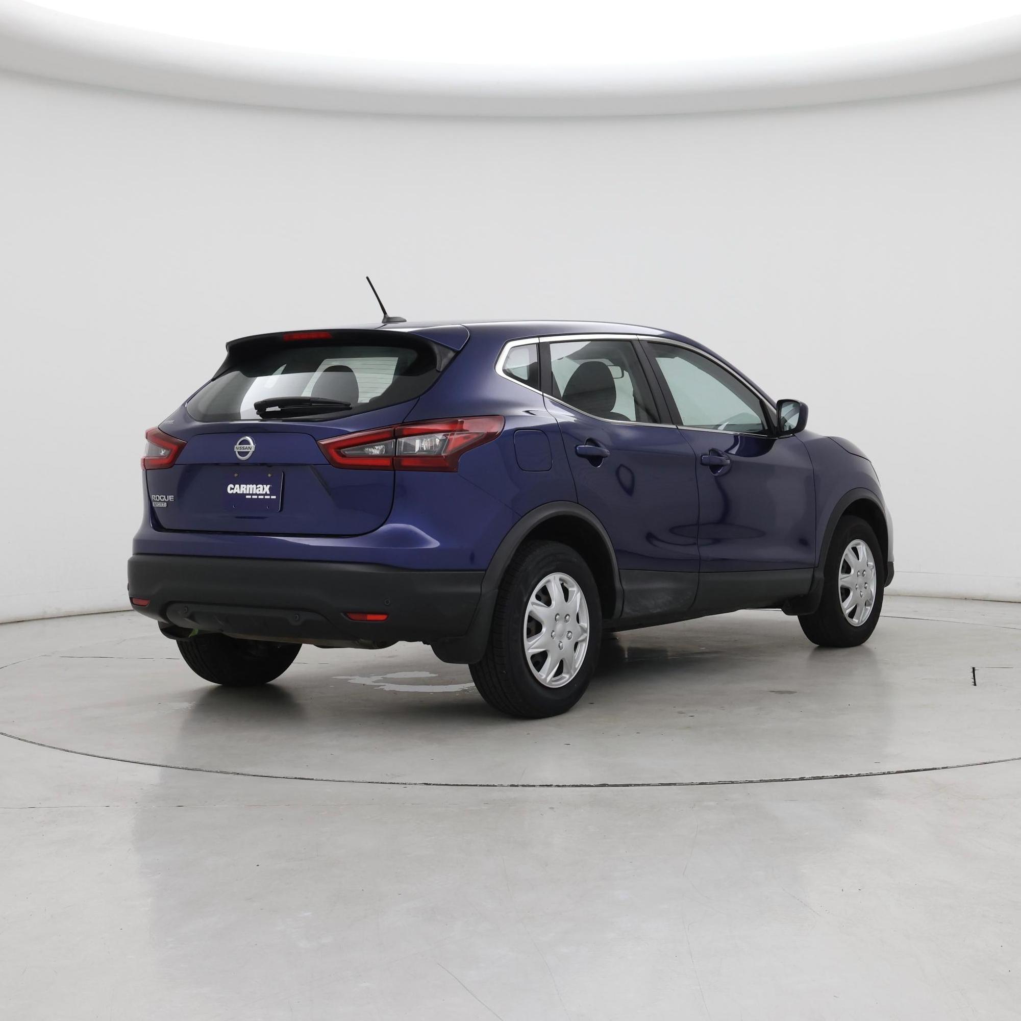 Thumbnail: 2020 Nissan Rogue Sport - 8