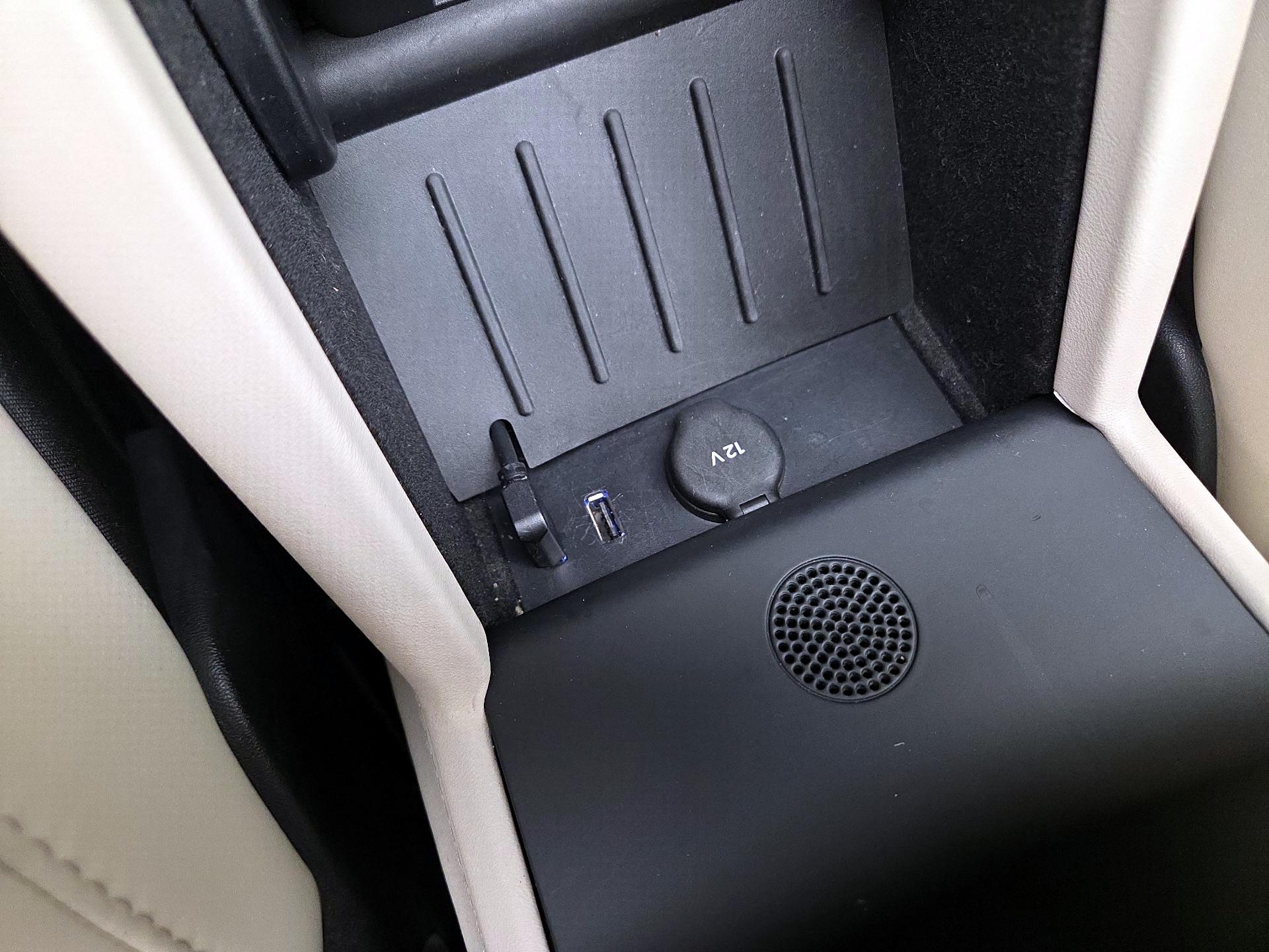 Thumbnail: 2021 Tesla Model S - 18
