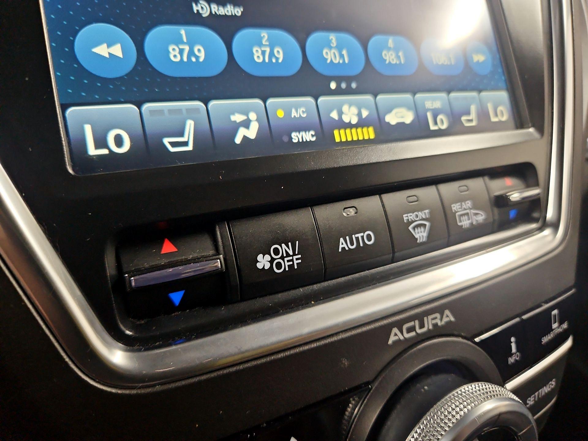 Thumbnail: 2020 Acura MDX - 17