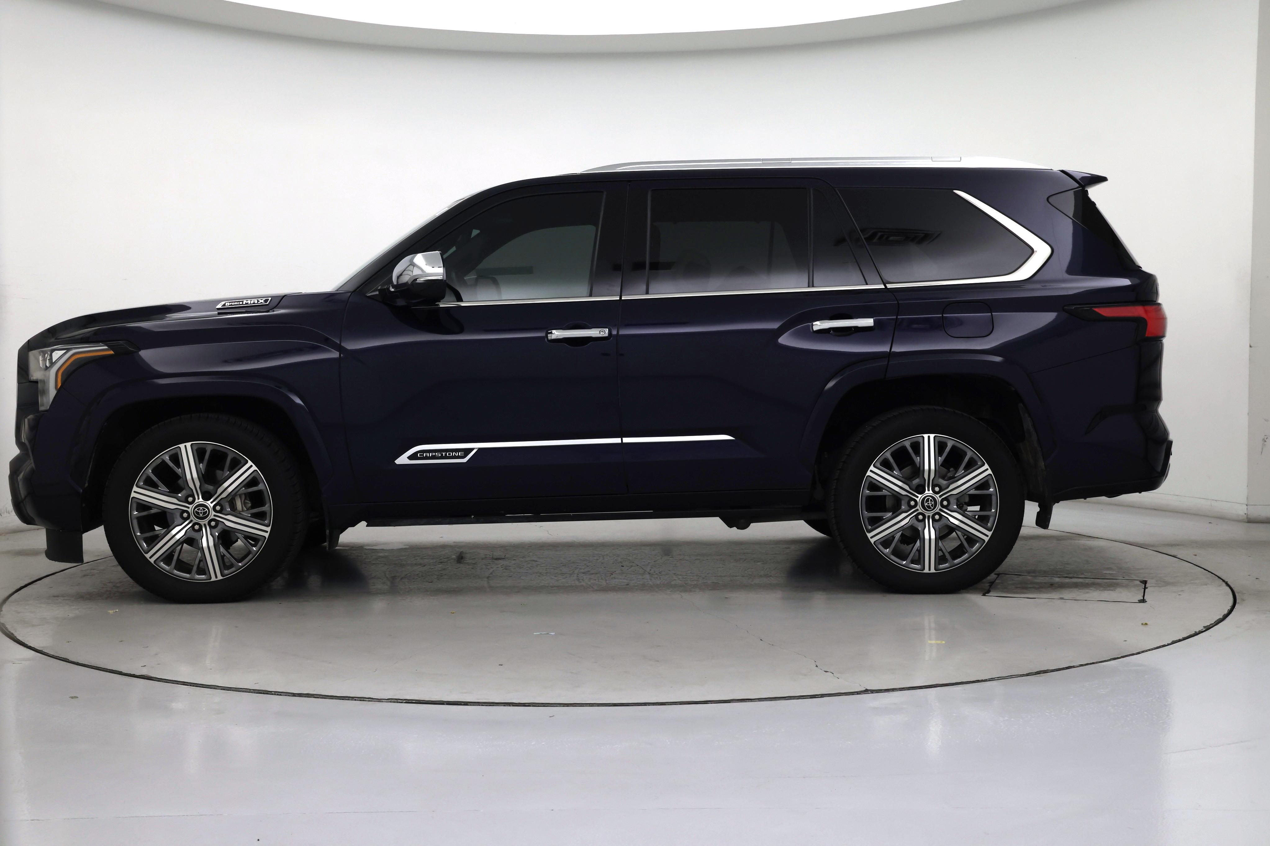 Thumbnail: 2023 Toyota Sequoia - 3