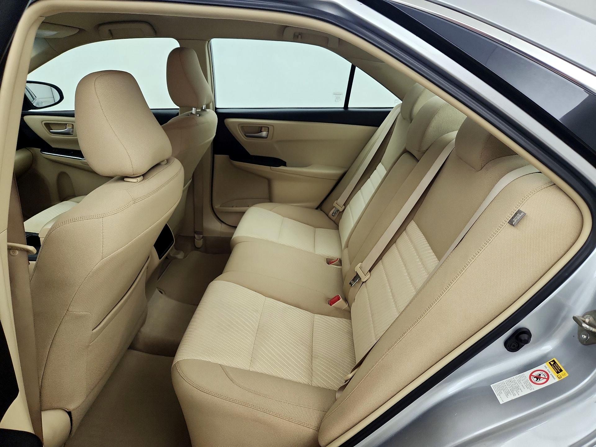 Thumbnail: 2015 Toyota Camry - 19