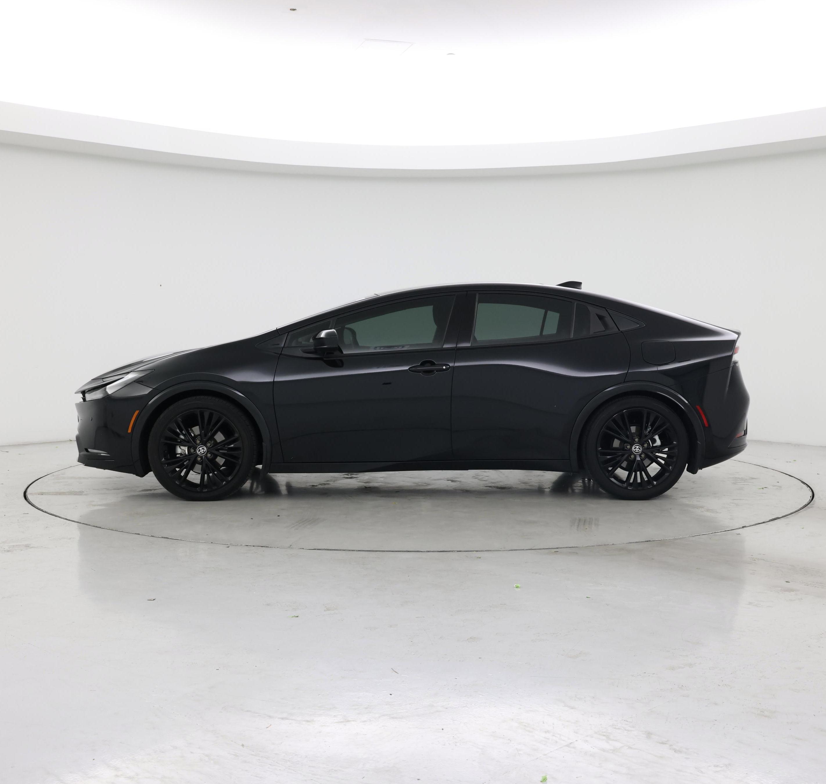 Thumbnail: 2025 Toyota Prius - 3