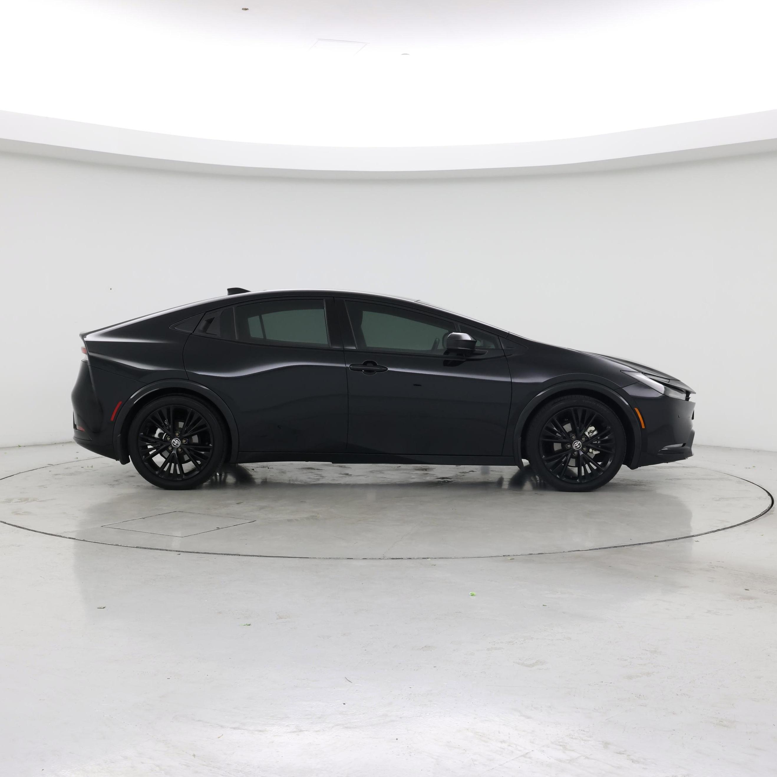 Thumbnail: 2025 Toyota Prius - 7
