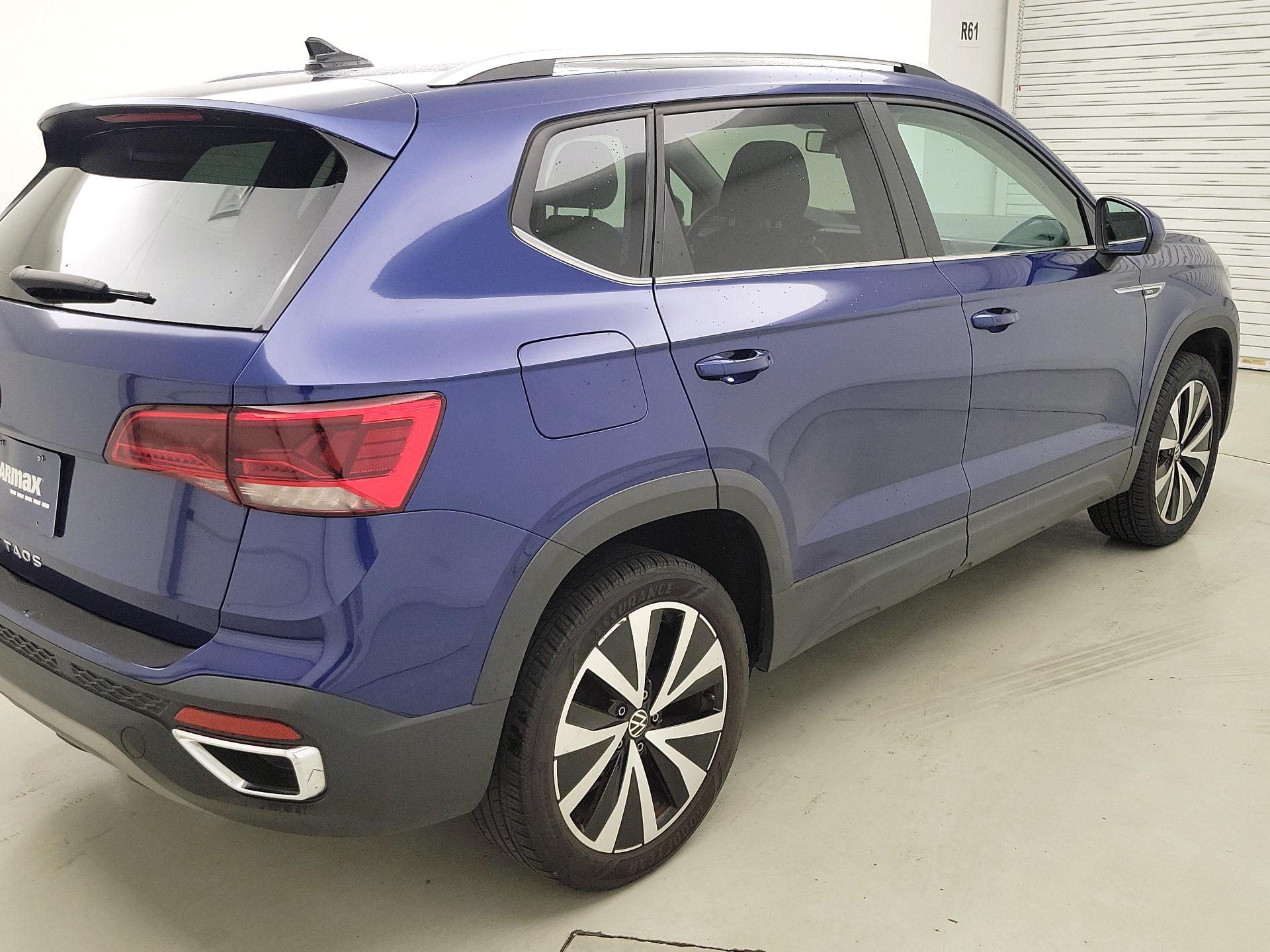 Thumbnail: 2022 Volkswagen Taos - 5