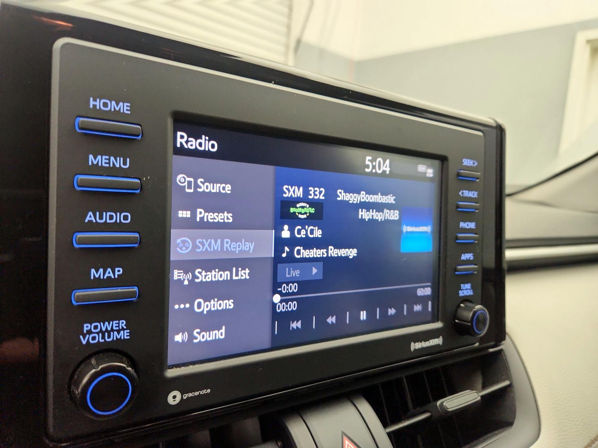 Thumbnail: 2021 Toyota RAV4 - 15
