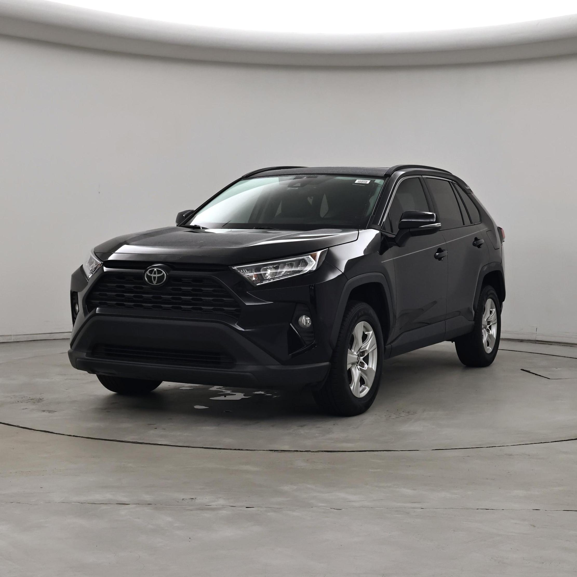 Thumbnail: 2021 Toyota RAV4 - 4