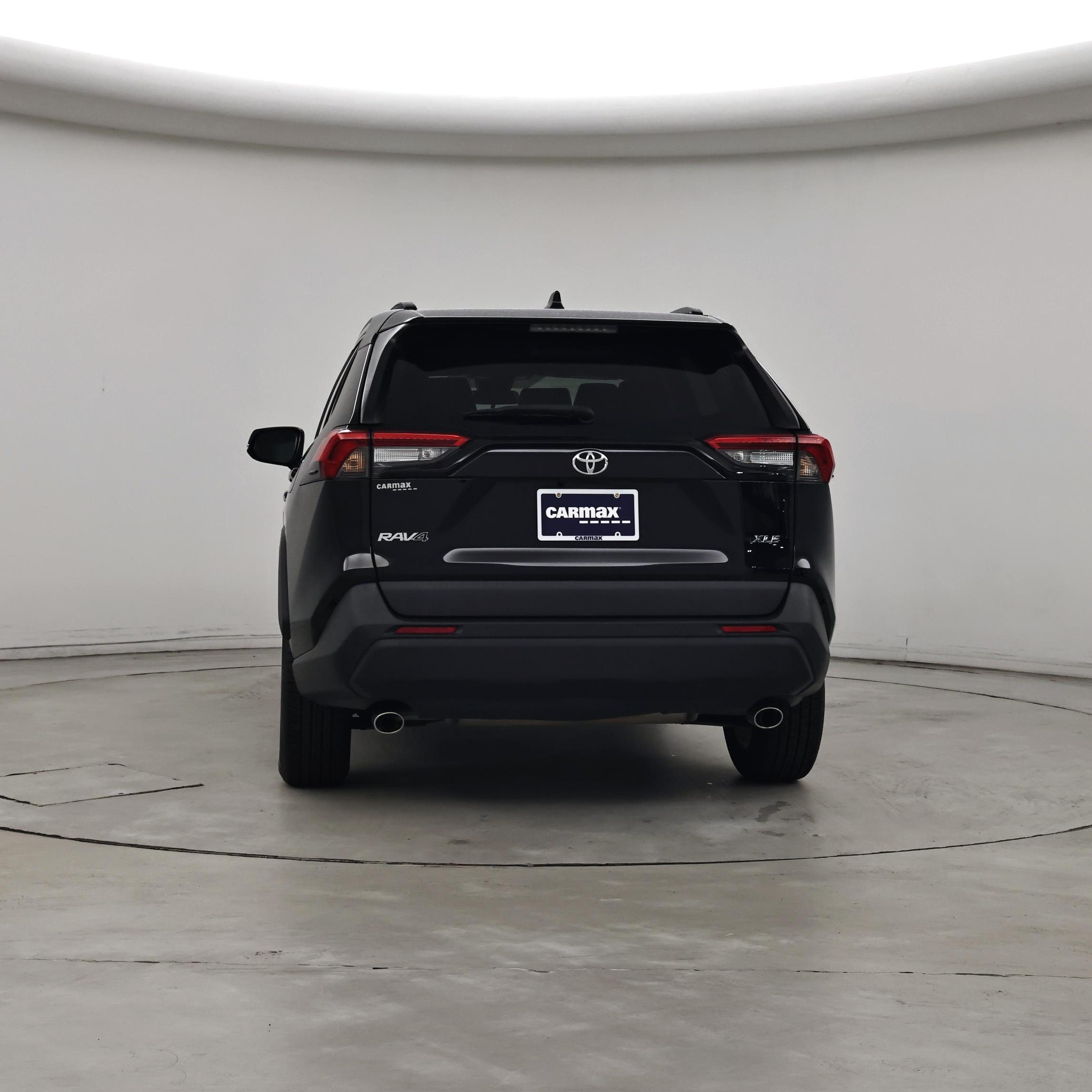 Thumbnail: 2021 Toyota RAV4 - 6