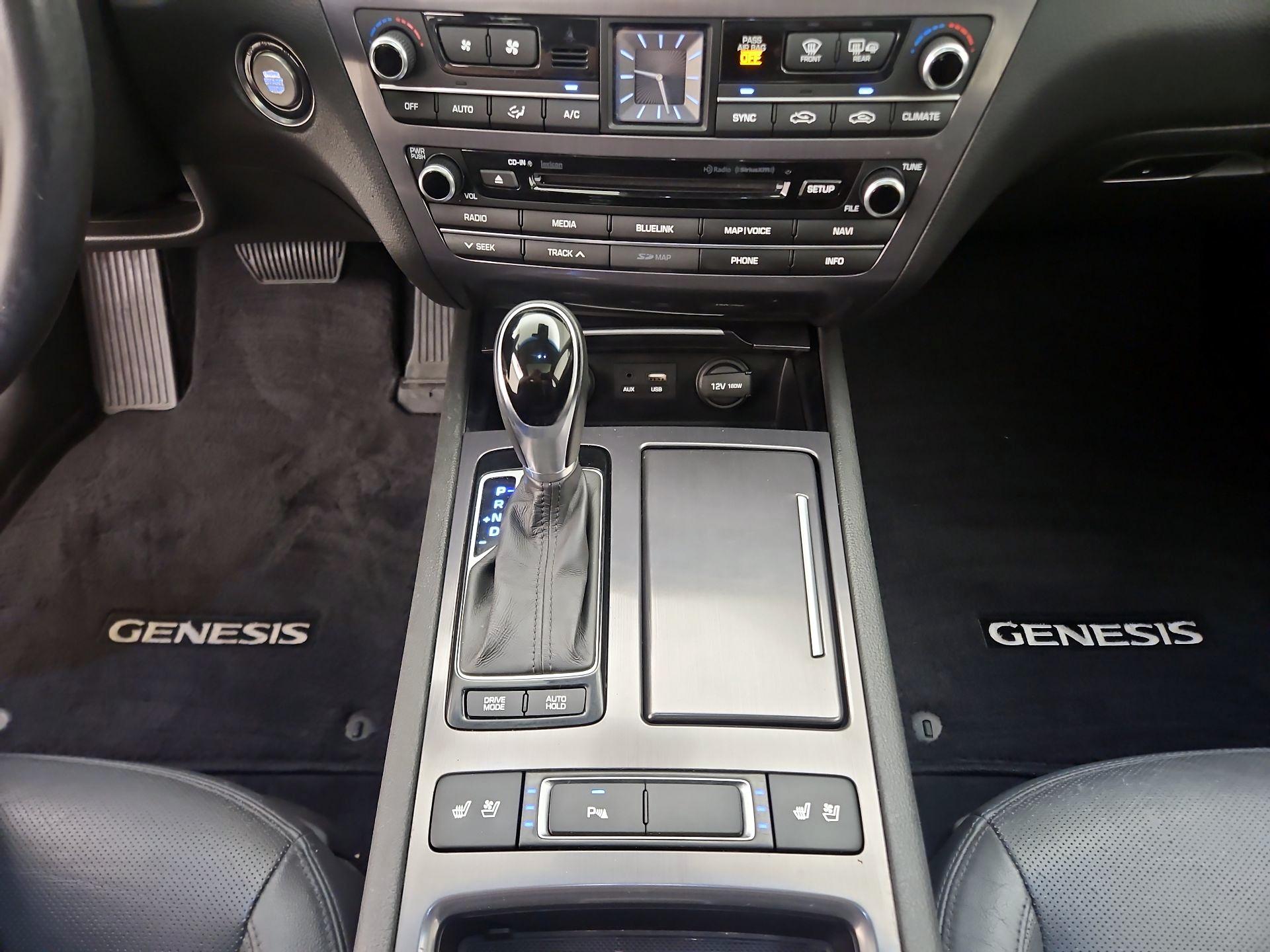 Thumbnail: 2017 Genesis G80 - 18