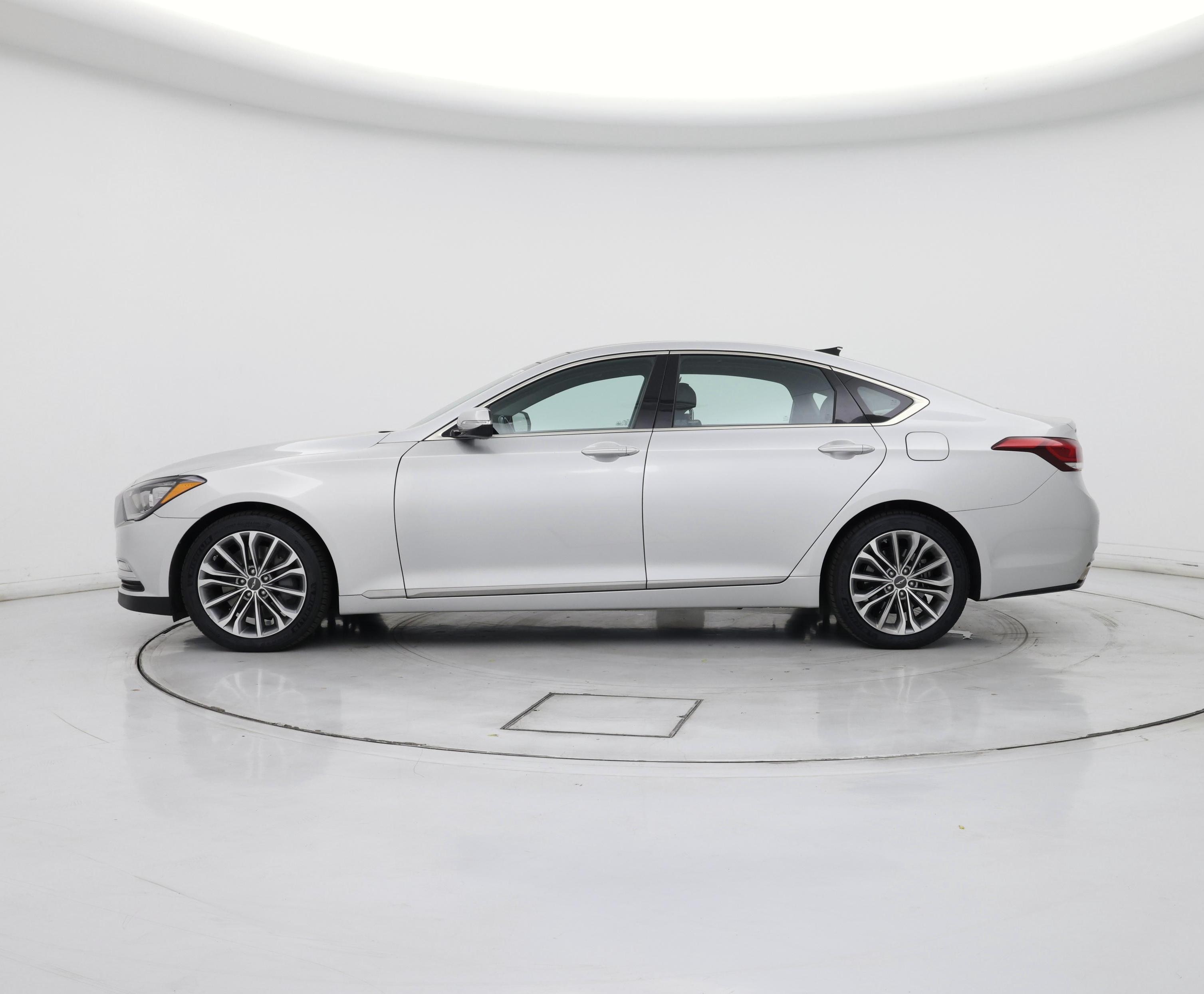 Thumbnail: 2017 Genesis G80 - 3