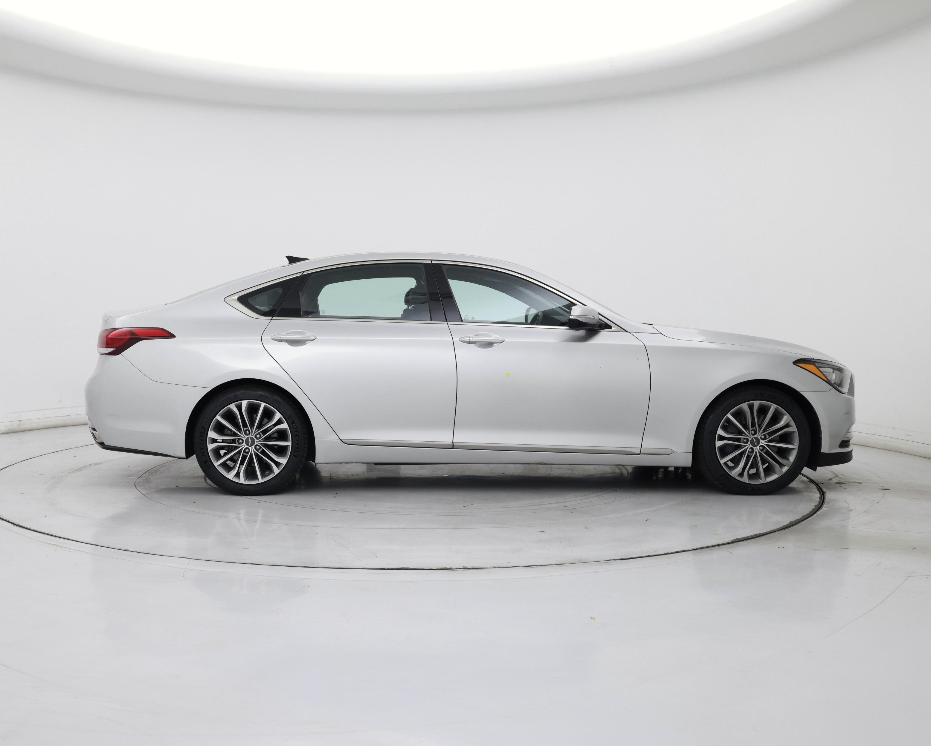 Thumbnail: 2017 Genesis G80 - 7