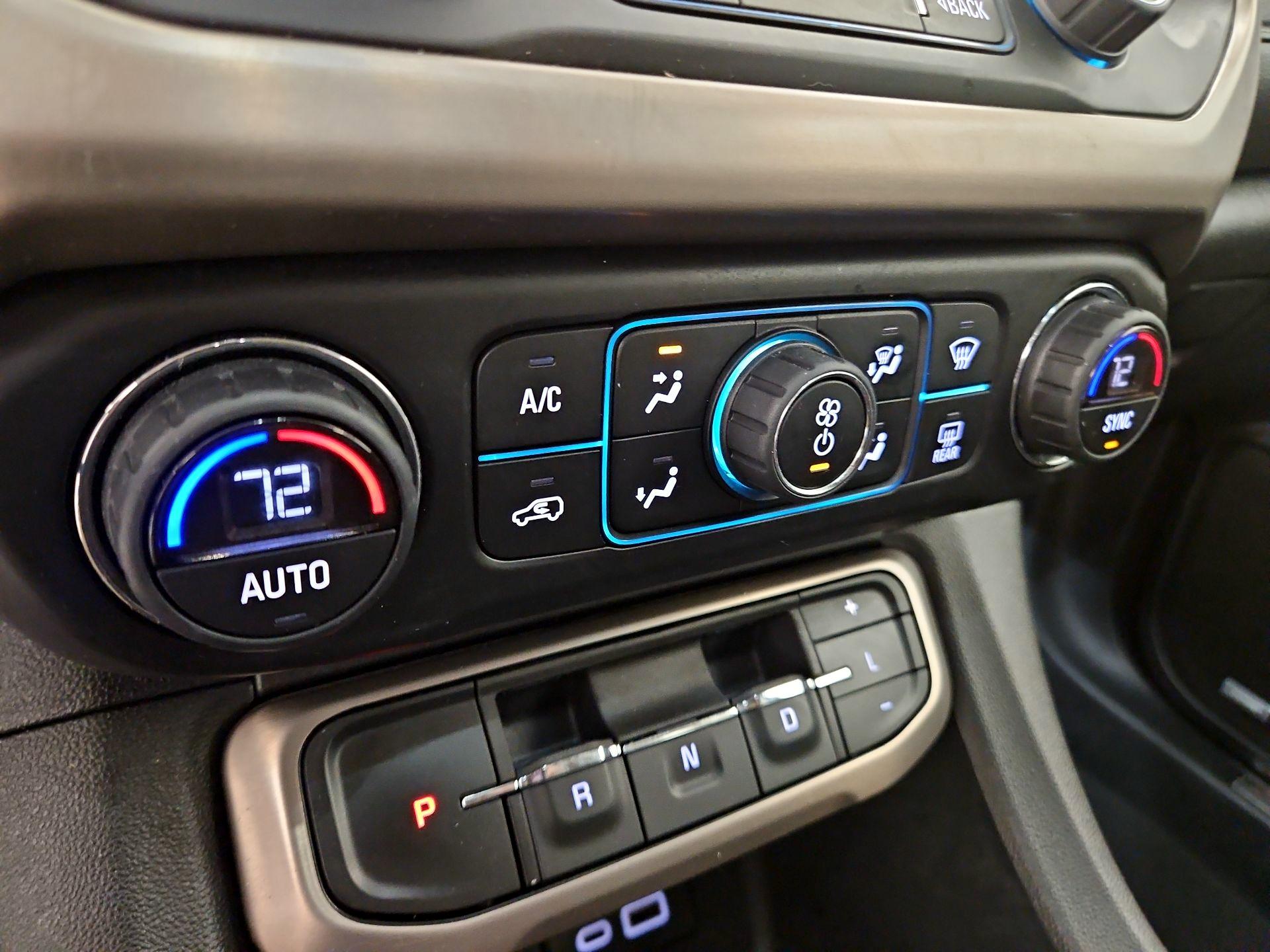 Thumbnail: 2021 GMC Acadia - 15