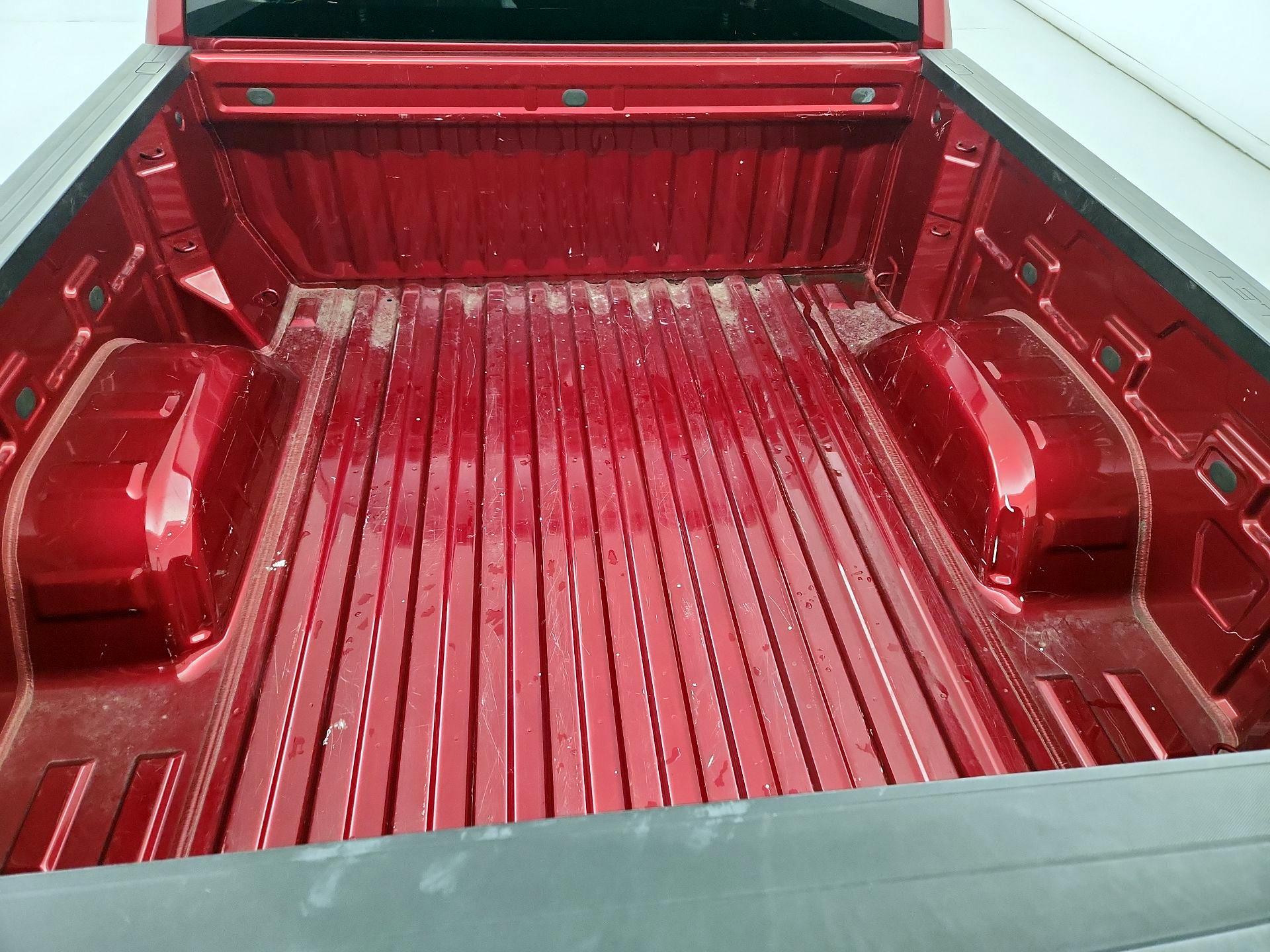 Thumbnail: 2021 Chevrolet Silverado 1500 - 19