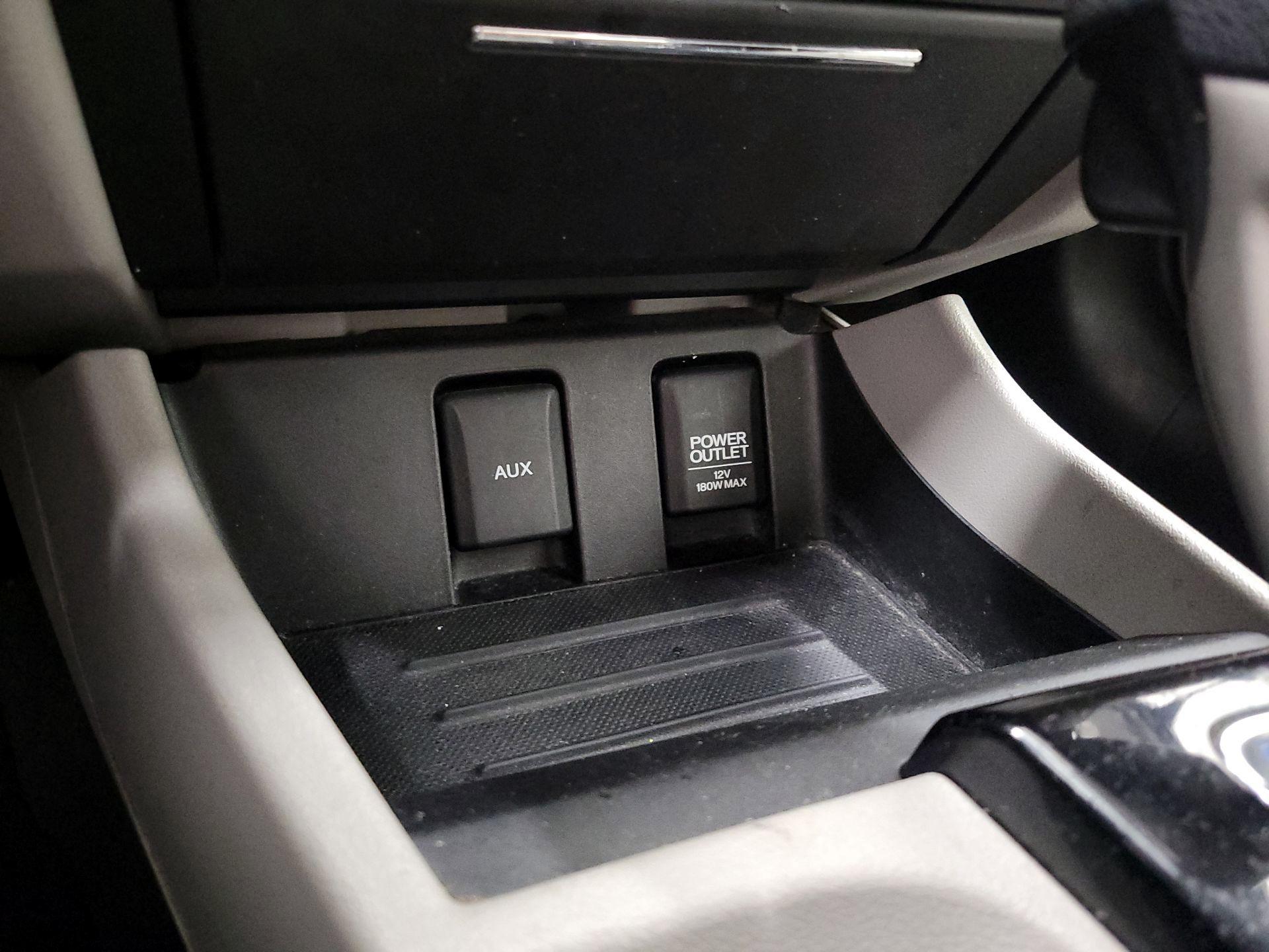 Thumbnail: 2014 Honda Civic - 18