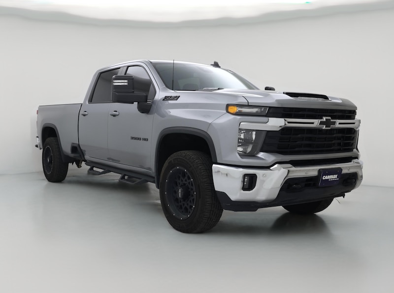 2025 Chevrolet Silverado 3500 LT