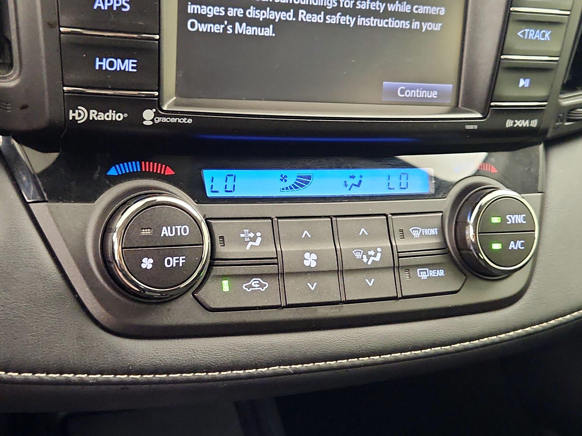 Thumbnail: 2018 Toyota RAV4 - 16