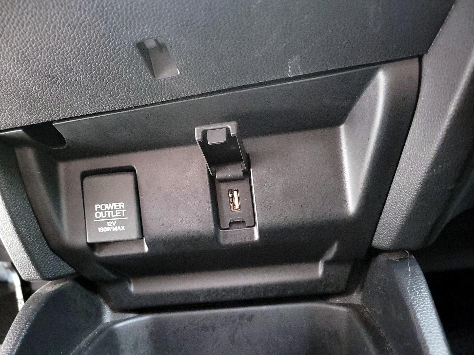 Thumbnail: 2019 Honda Fit - 18