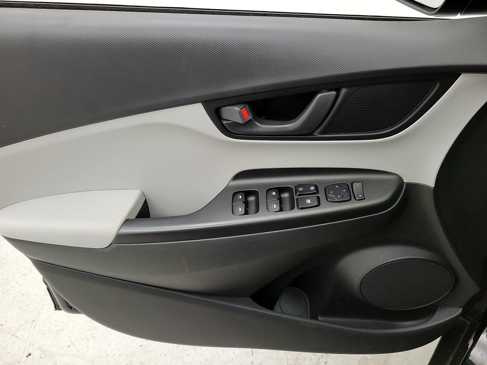 Thumbnail: 2022 Hyundai Kona - 12