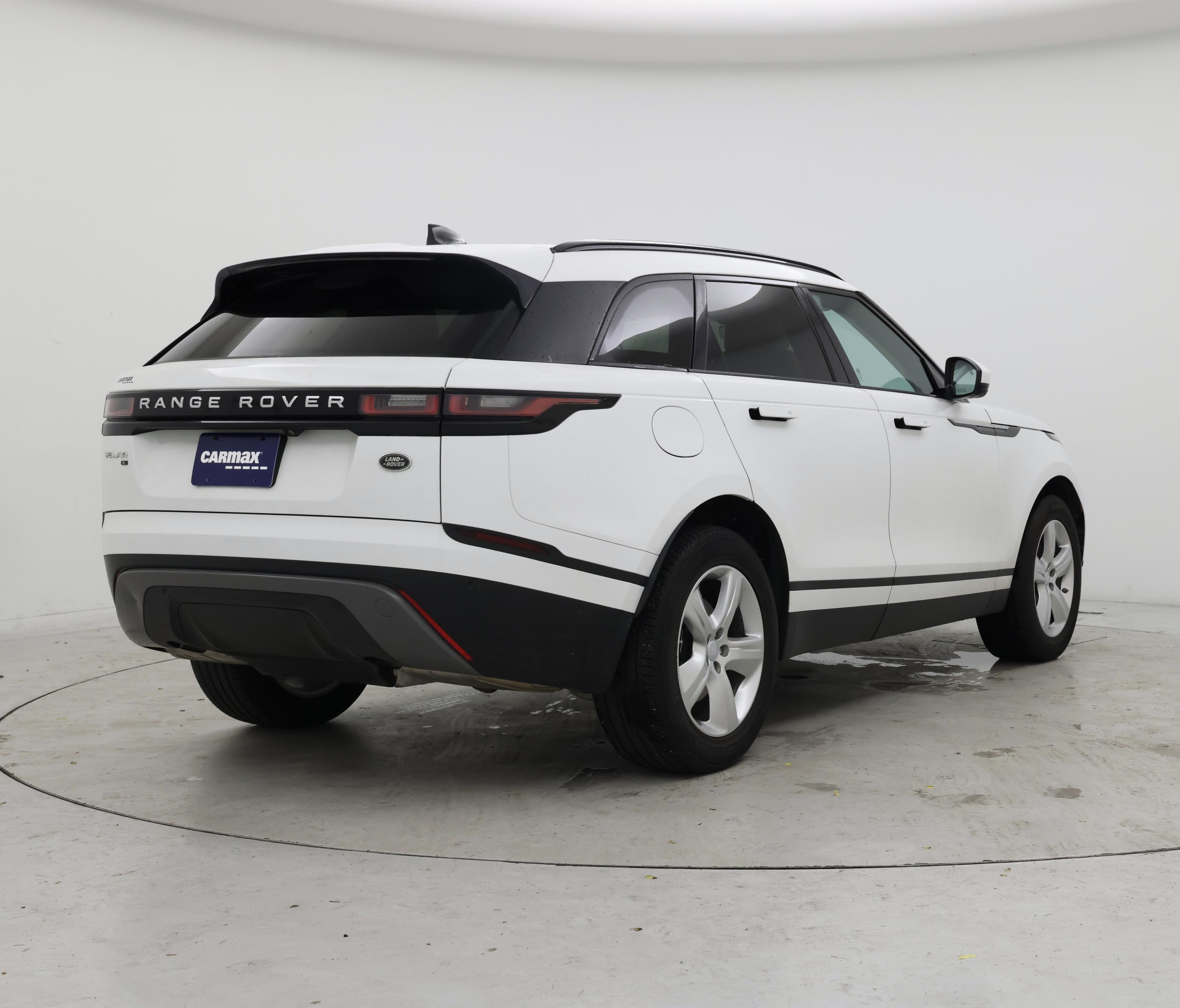 Thumbnail: 2021 Land Rover Range Rover Velar - 8