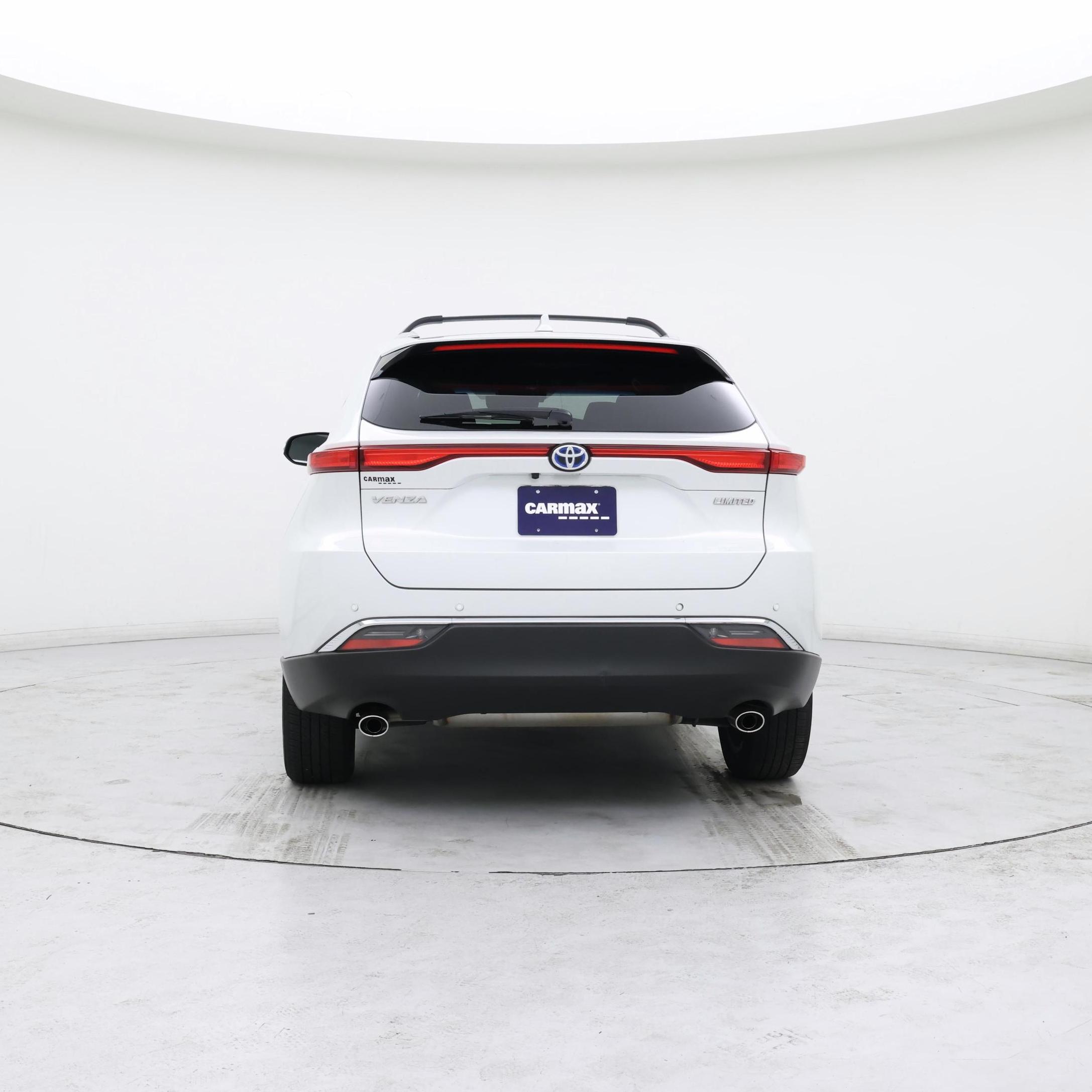 Thumbnail: 2023 Toyota Venza - 6