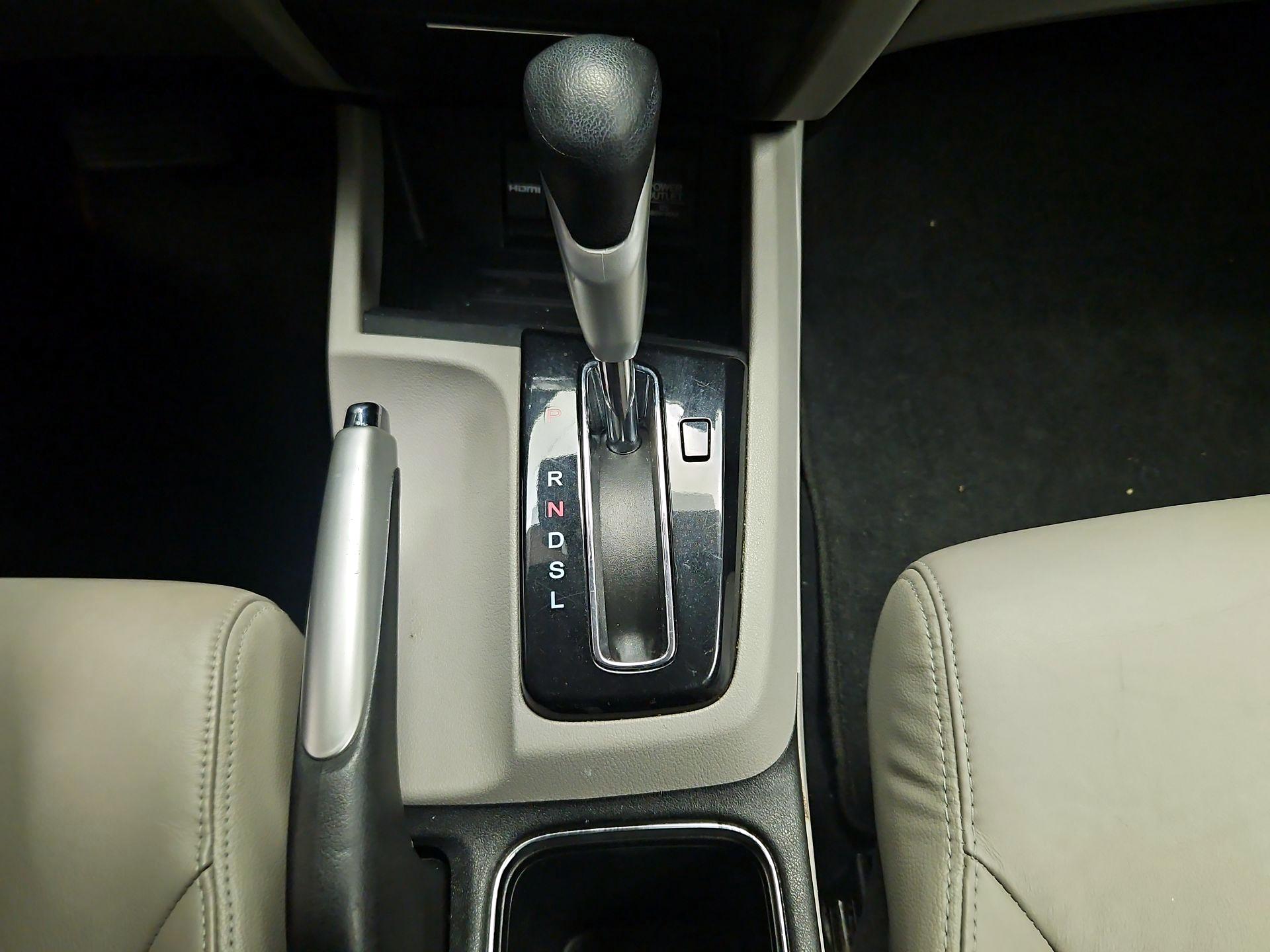 Thumbnail: 2015 Honda Civic - 17