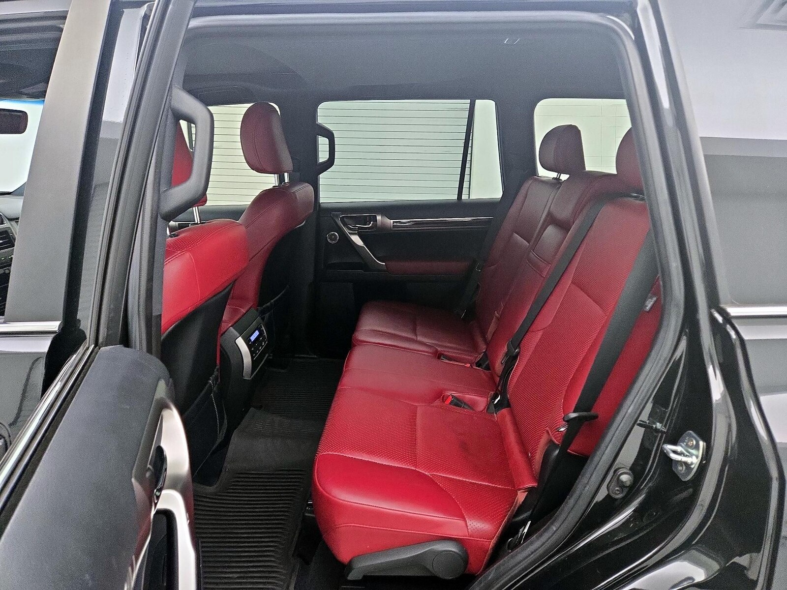 Rear Air Conditioning