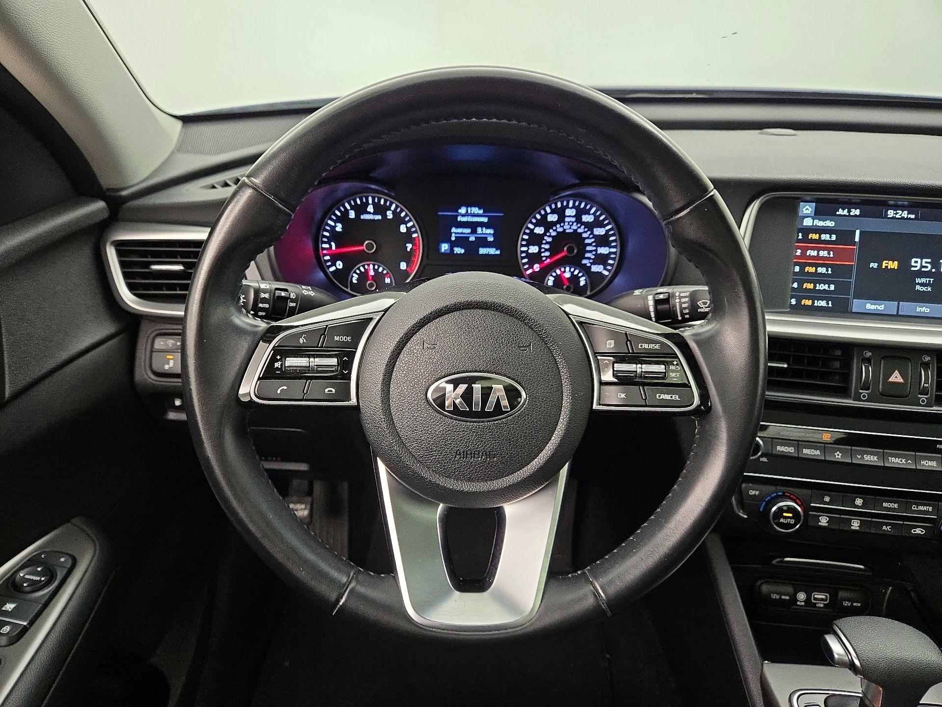 Thumbnail: 2019 Kia Optima - 10
