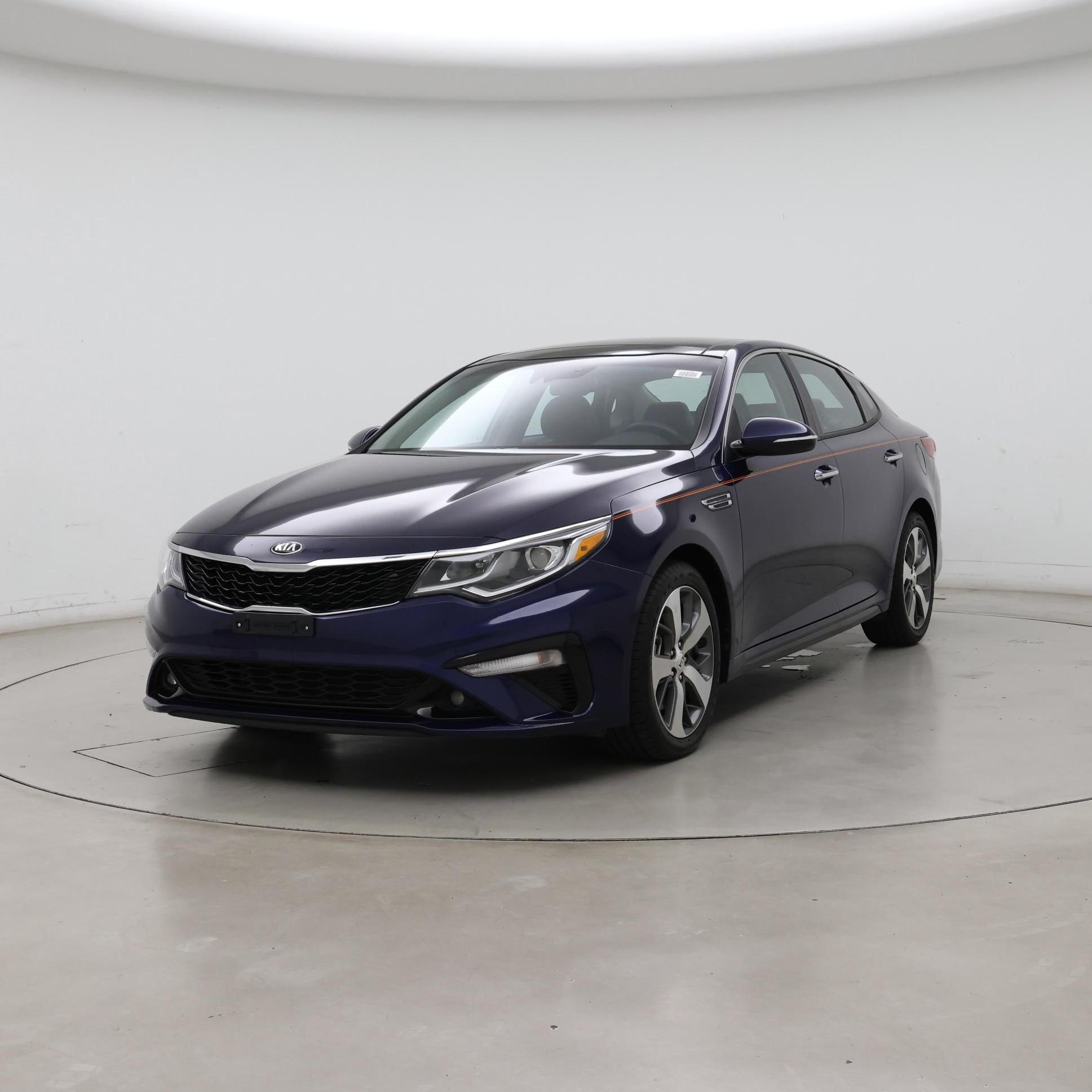Thumbnail: 2019 Kia Optima - 4