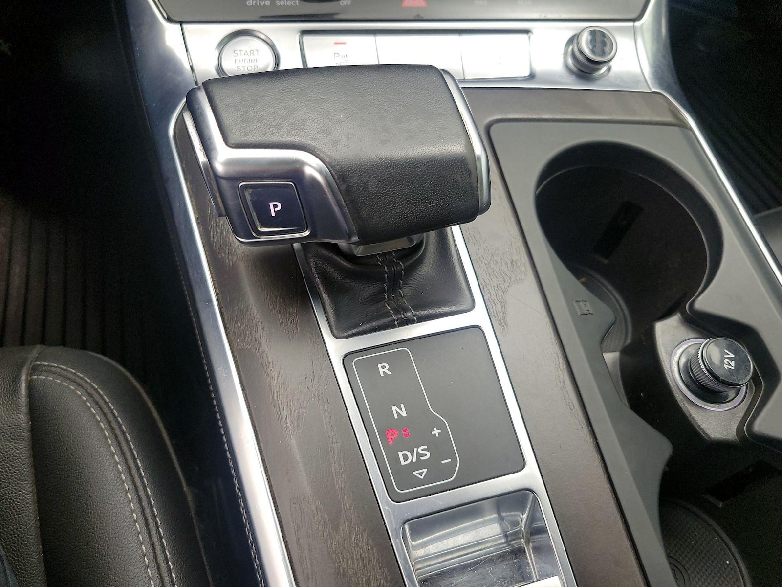 Photo 19
