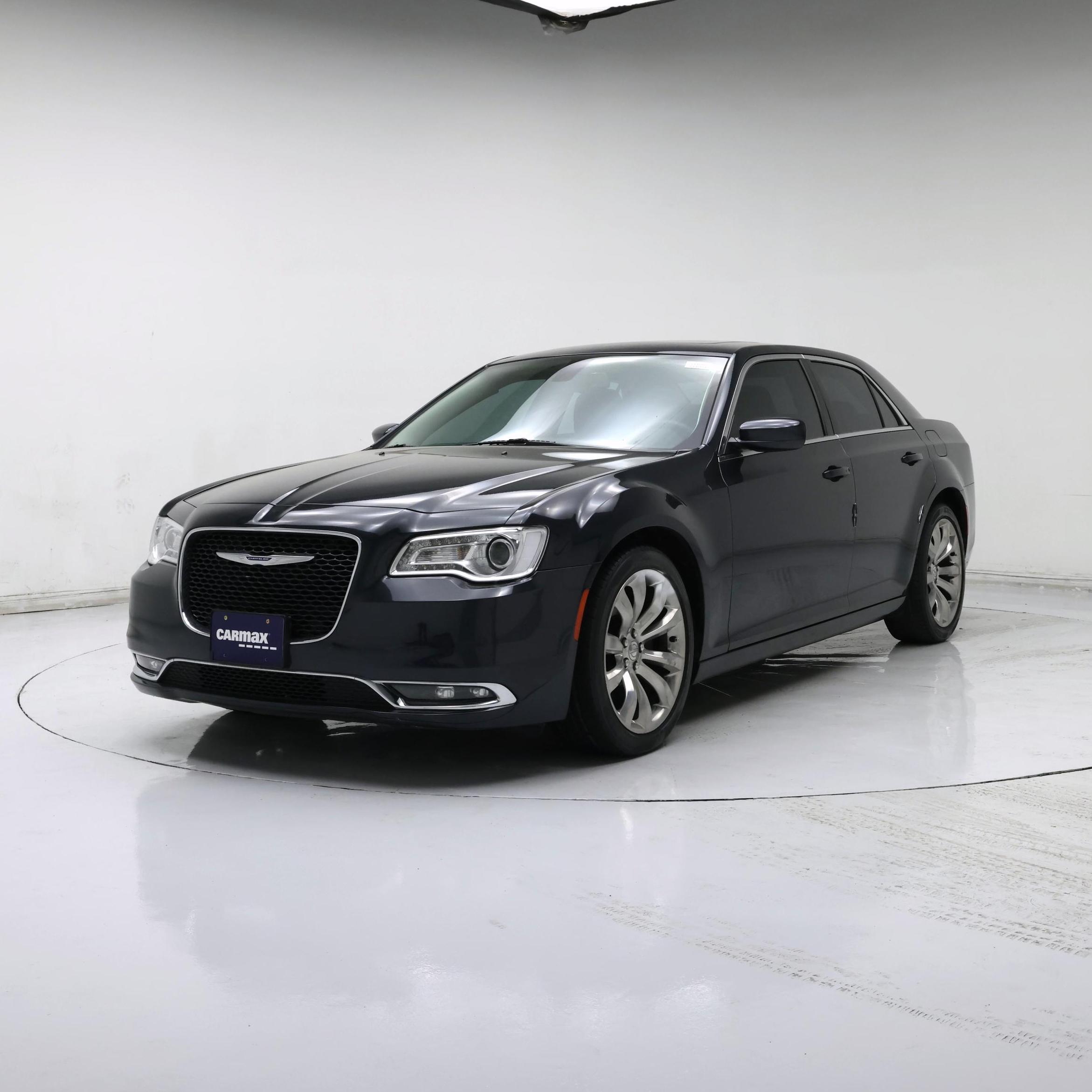 Thumbnail: 2019 Chrysler 300 - 4