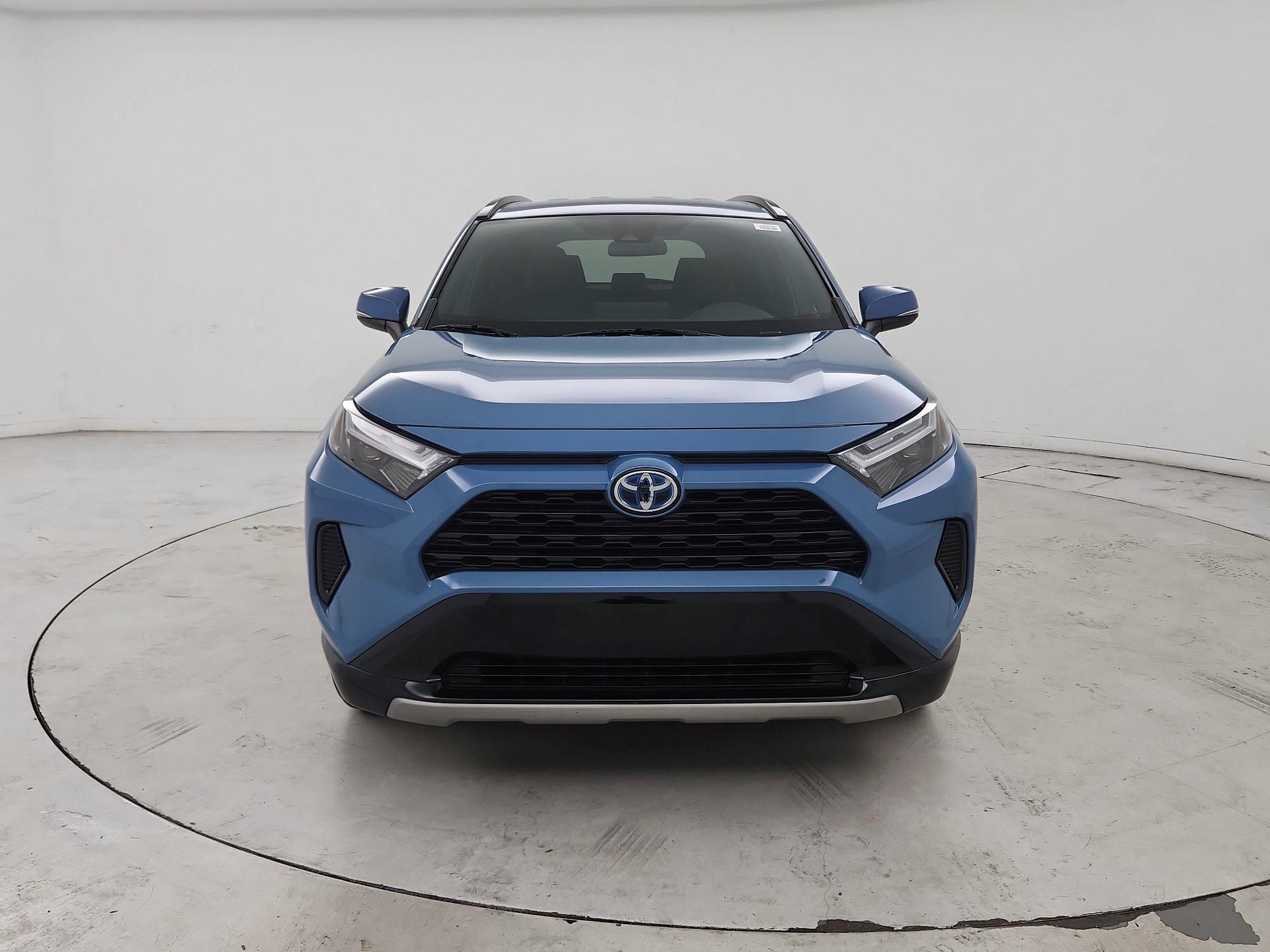 Thumbnail: 2022 Toyota RAV4 - 2
