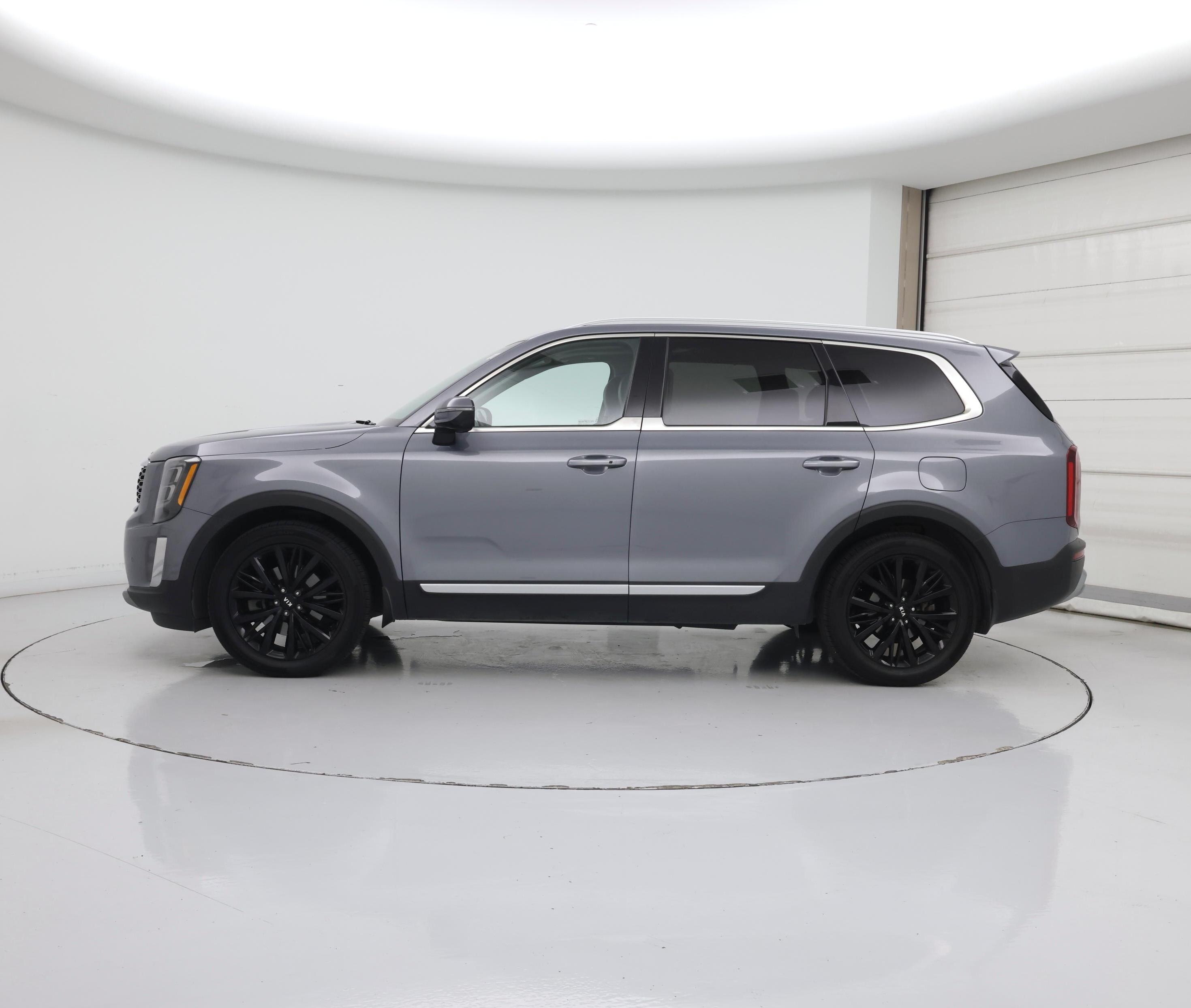 Thumbnail: 2020 Kia Telluride - 3