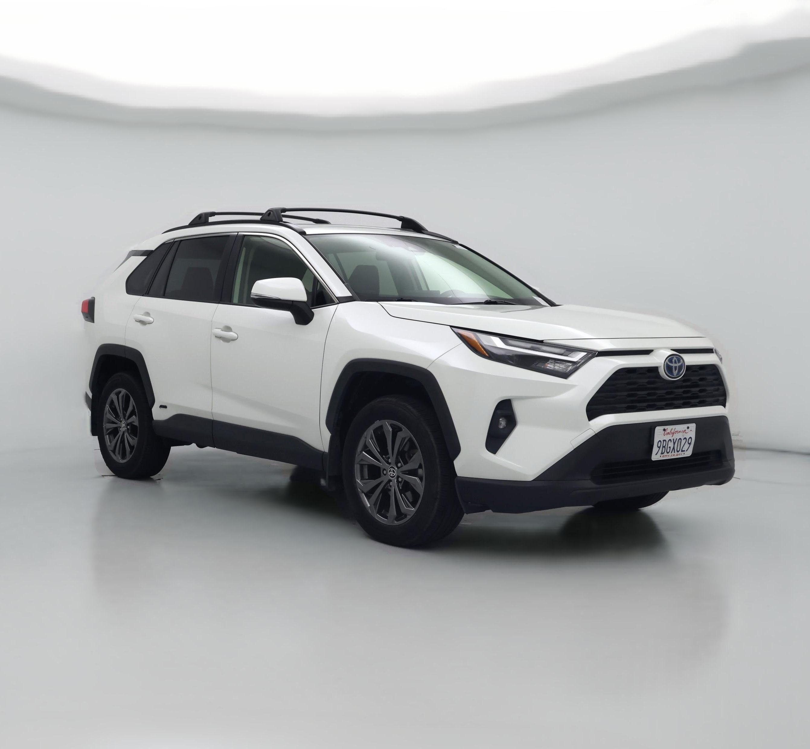 Thumbnail: 2022 Toyota RAV4 - 1