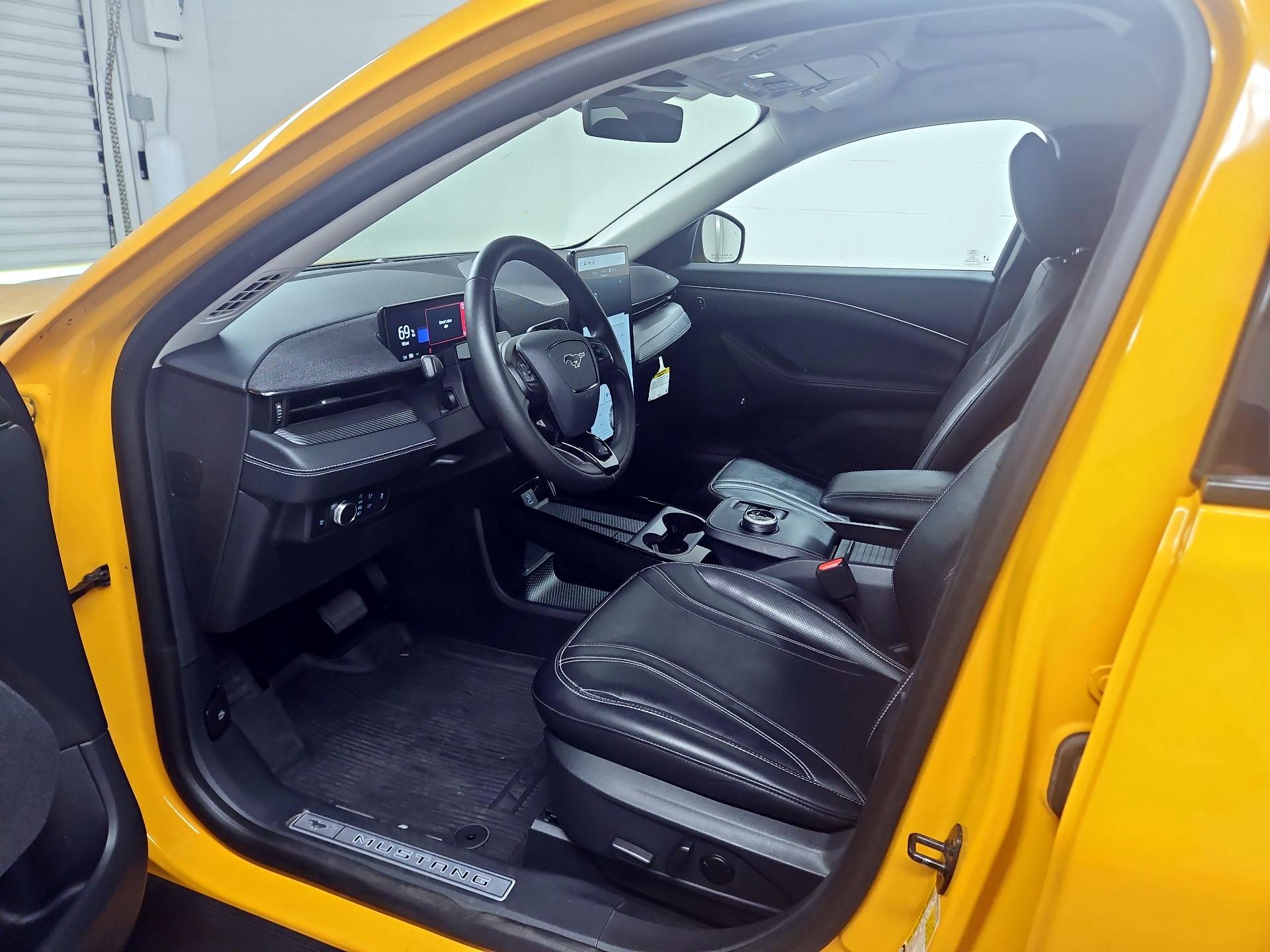Thumbnail: 2022 Ford Mustang Mach-E - 11